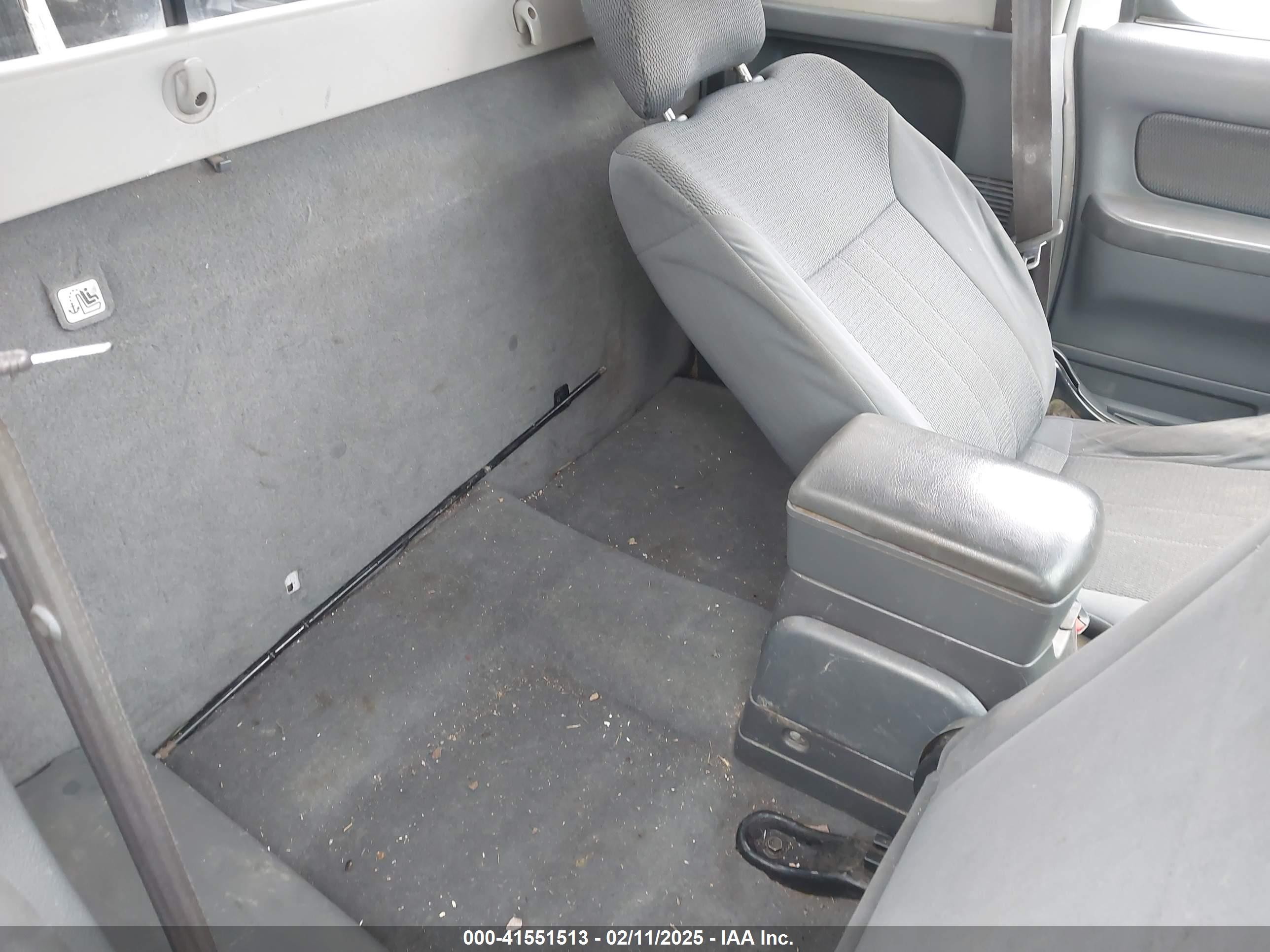 Price & History 2003 Nissan Frontier Xe 2.4l I-4 Dohc, 143hp vin
