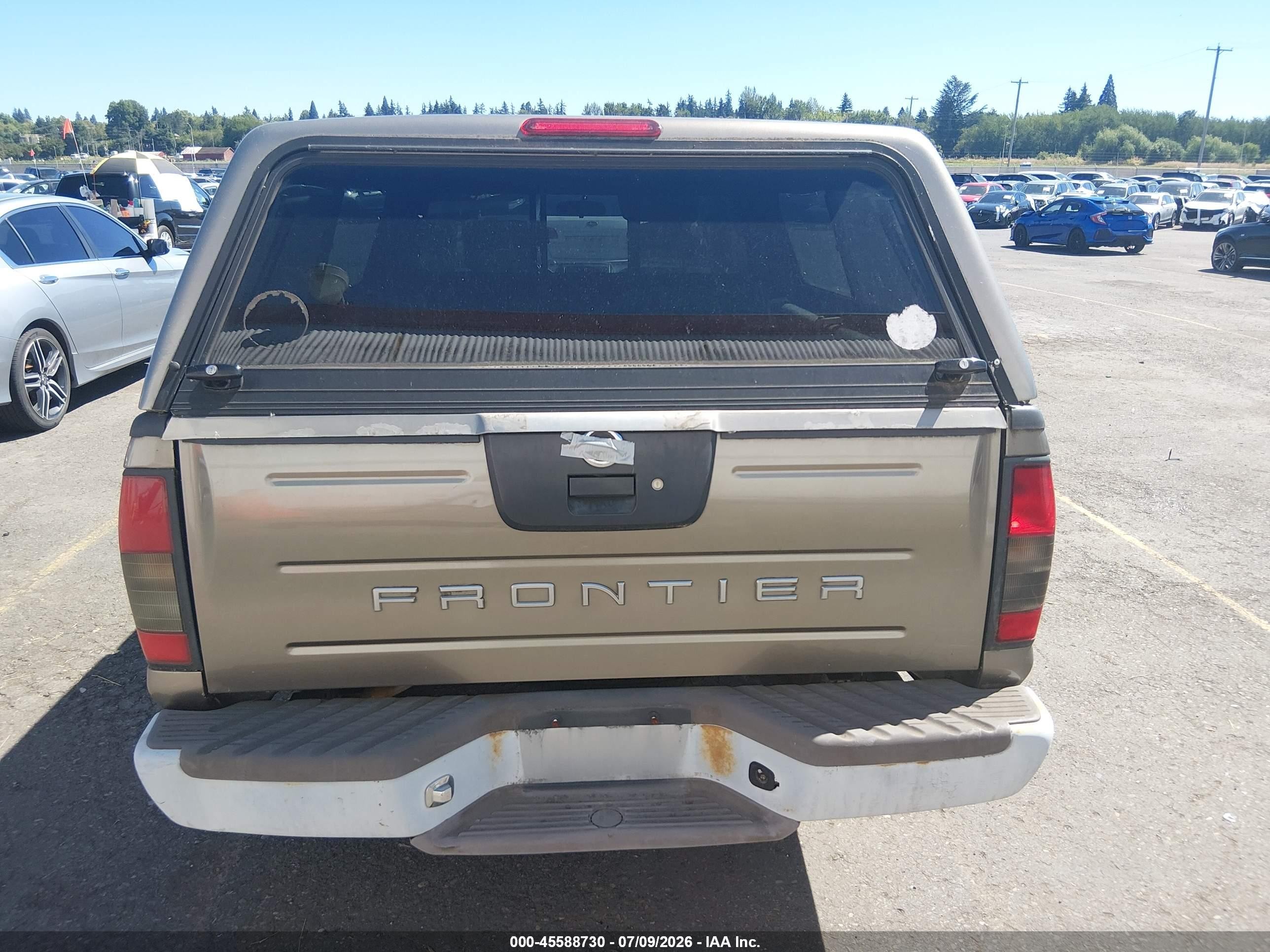 2003 Nissan Frontier Xe Серый vin: 1N6DD26T93C460258