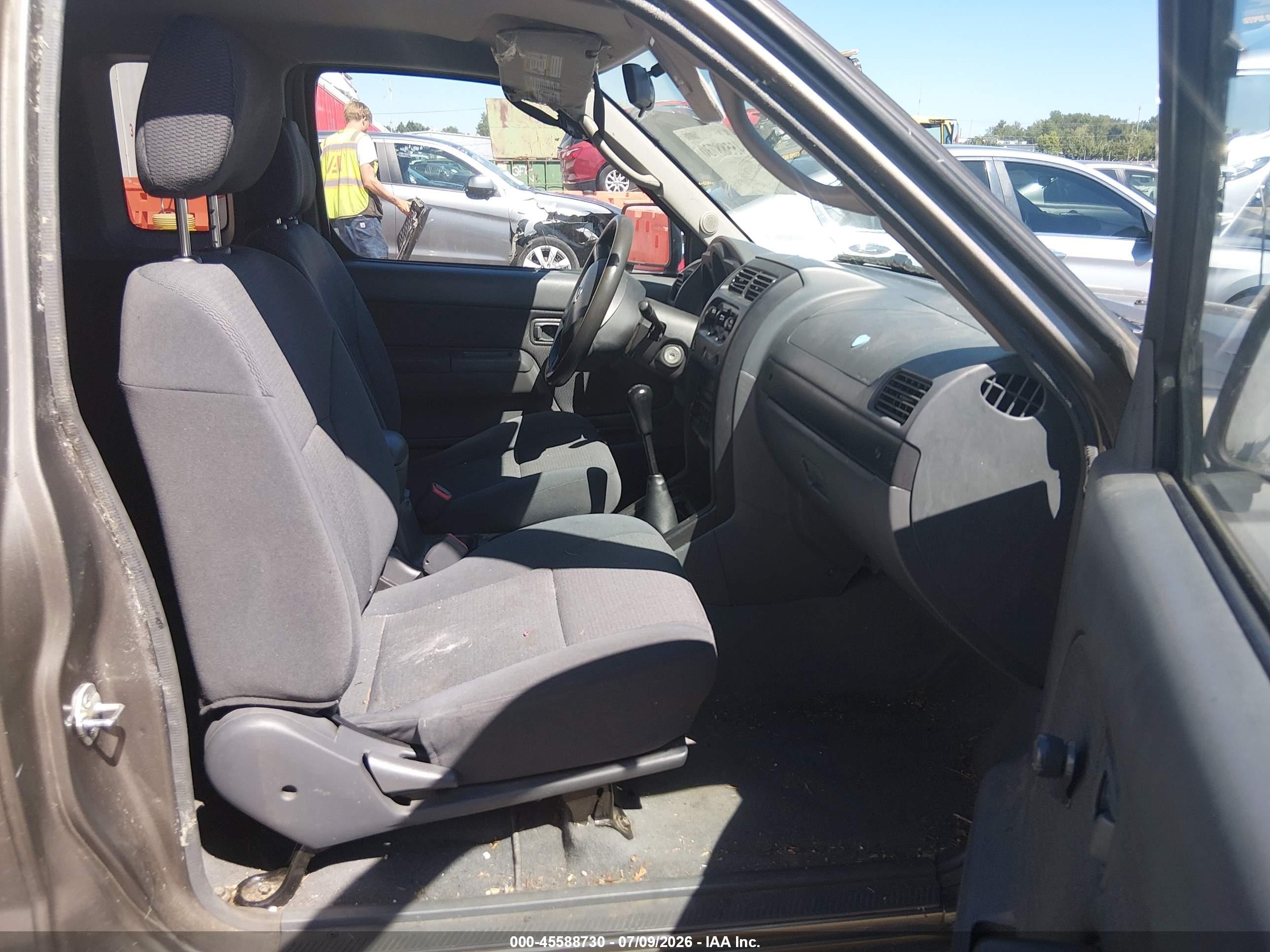 2003 Nissan Frontier Xe Серый vin: 1N6DD26T93C460258