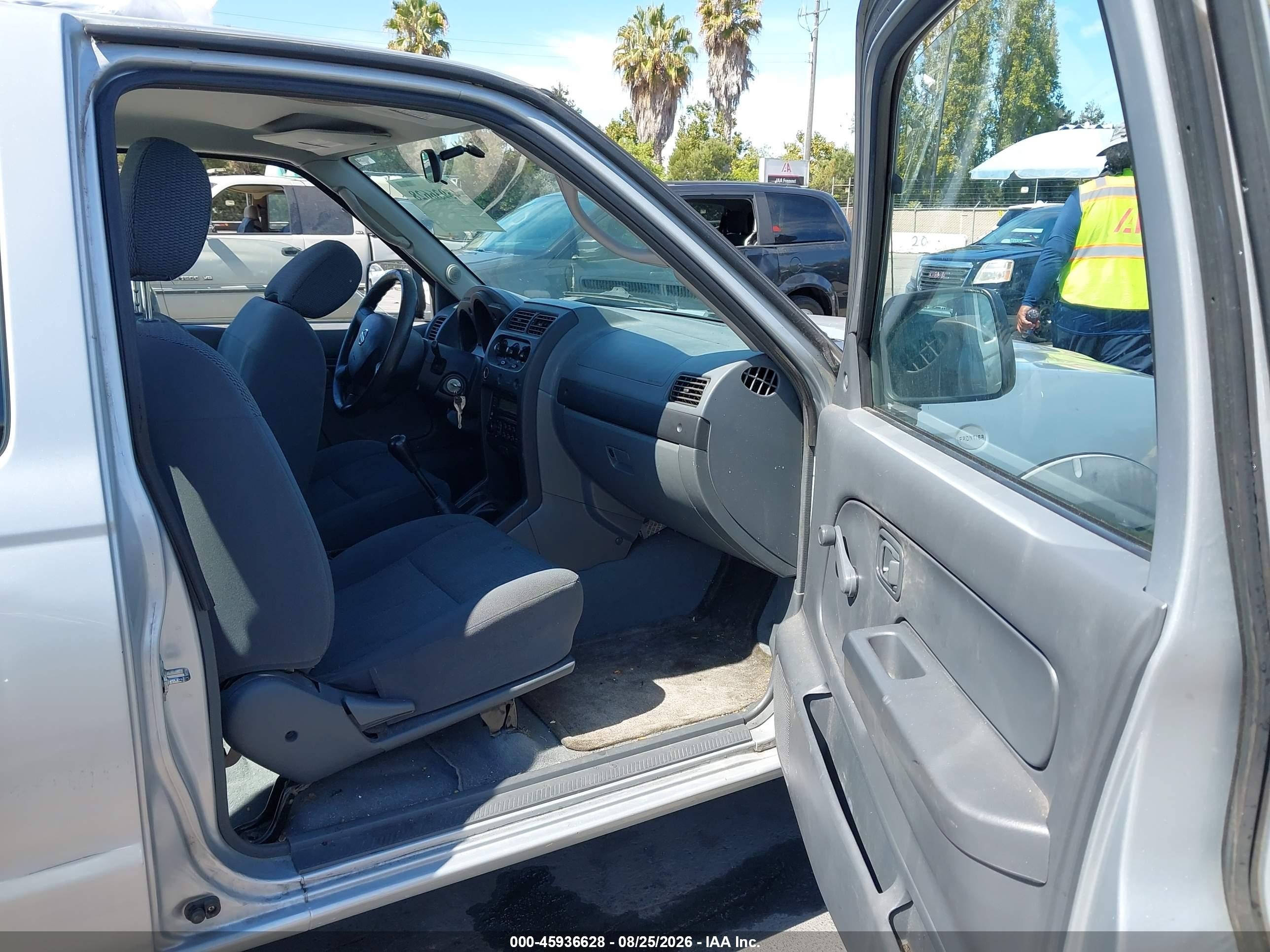 2003 Nissan Frontier Standard Silver vin: 1N6DD26TX3C449785