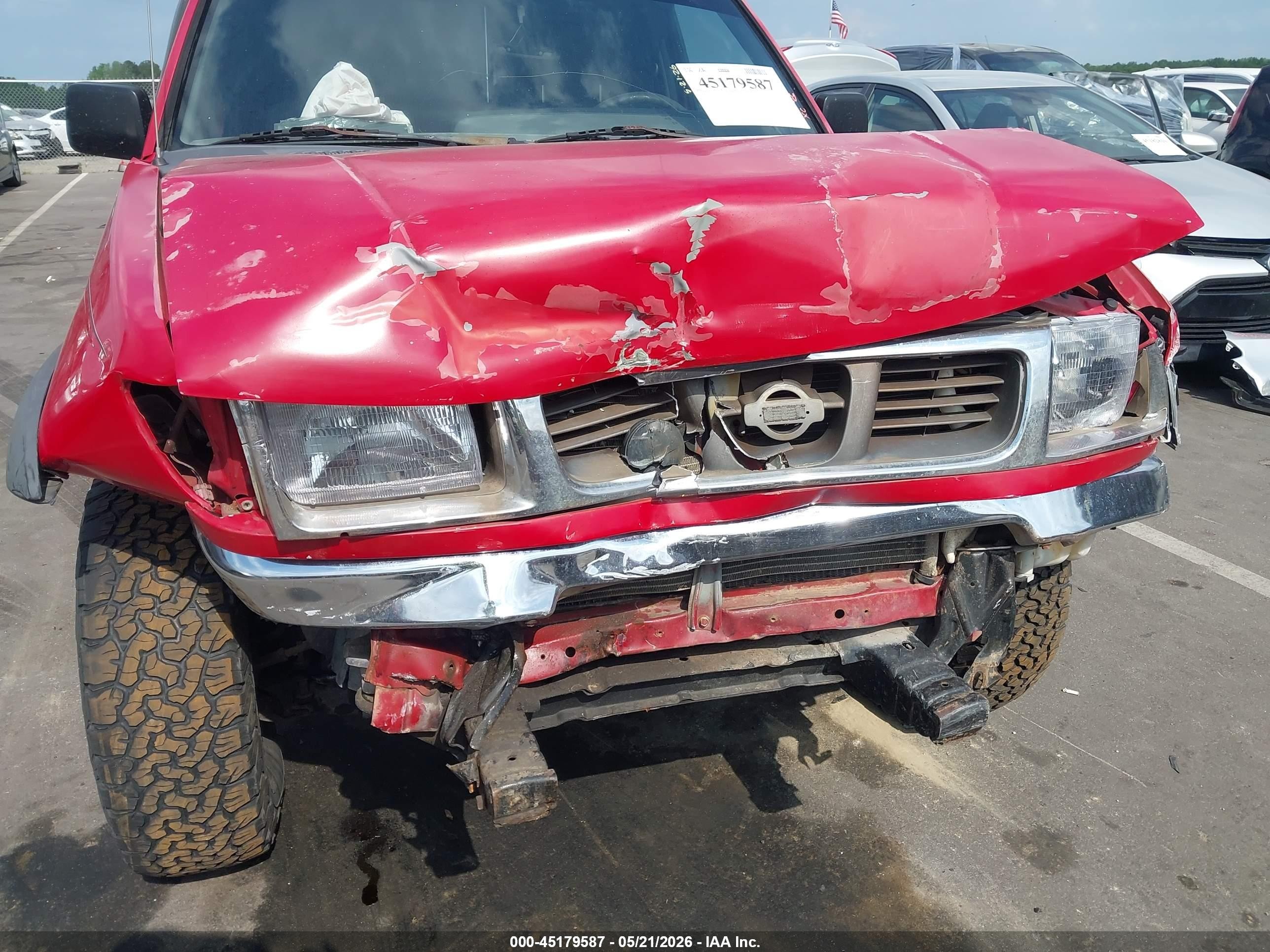 1999 Nissan Frontier Xe Красный vin: 1N6DD26Y8XC343854