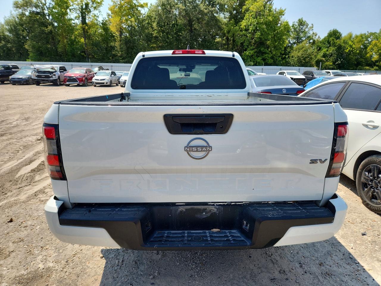 2024 Nissan Frontier Sv White vin: 1N6ED1CL9RN620624
