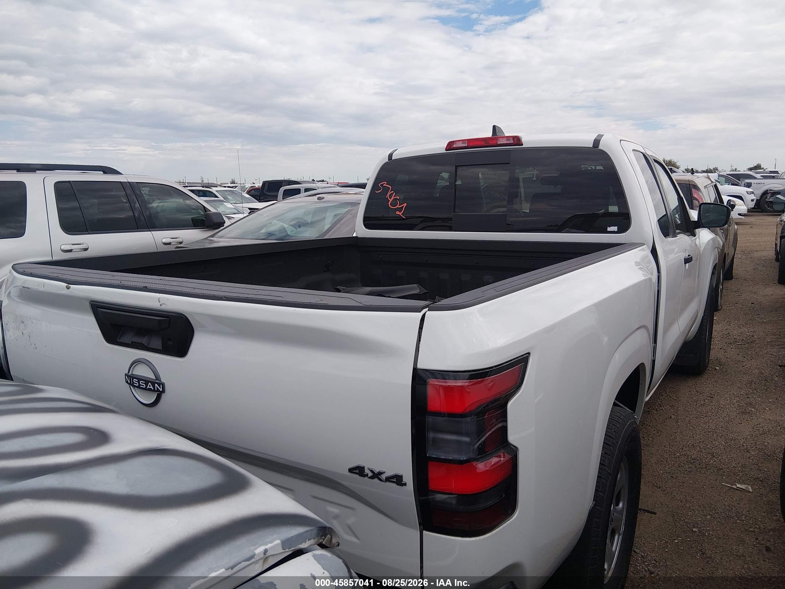 2025 Nissan Frontier King Cab S 4x4 White vin: 1N6ED1CM1SN649422