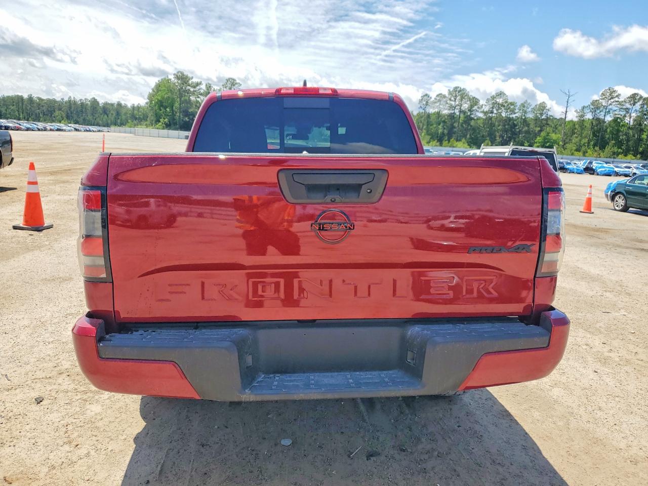 2024 Nissan Frontier Pro-4x Red vin: 1N6ED1EK5RN651292
