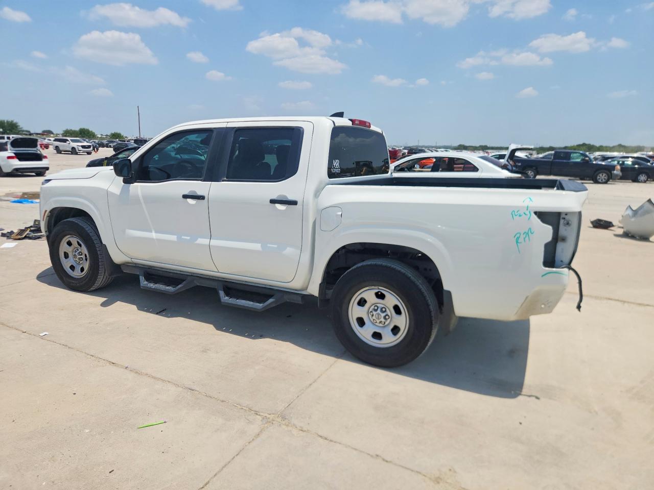 2022 Nissan Frontier S White vin: 1N6ED1EK6NN677491