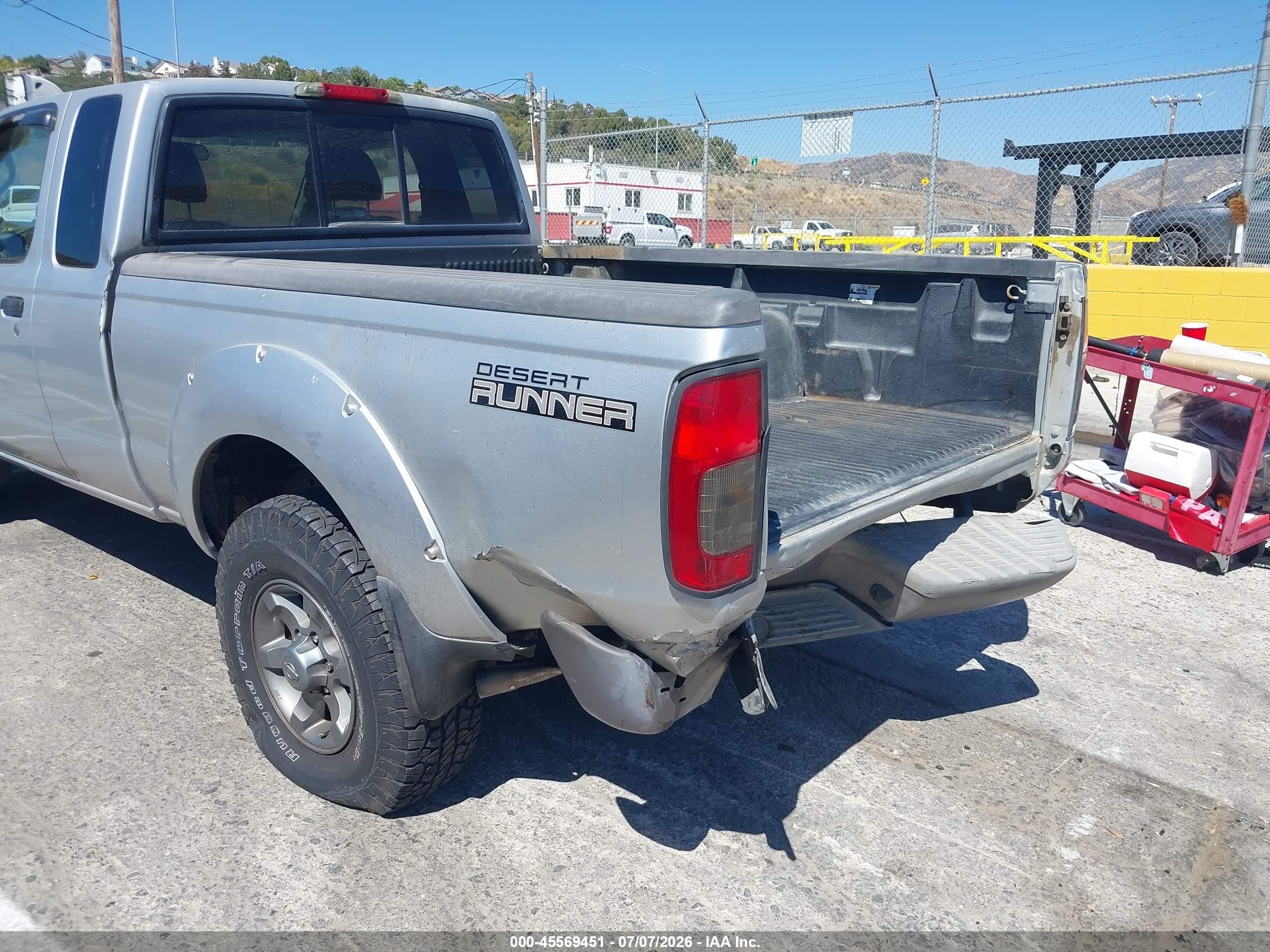 2004 Nissan Frontier Desert Runner Xe-v6 Silver vin: 1N6ED26T14C481708