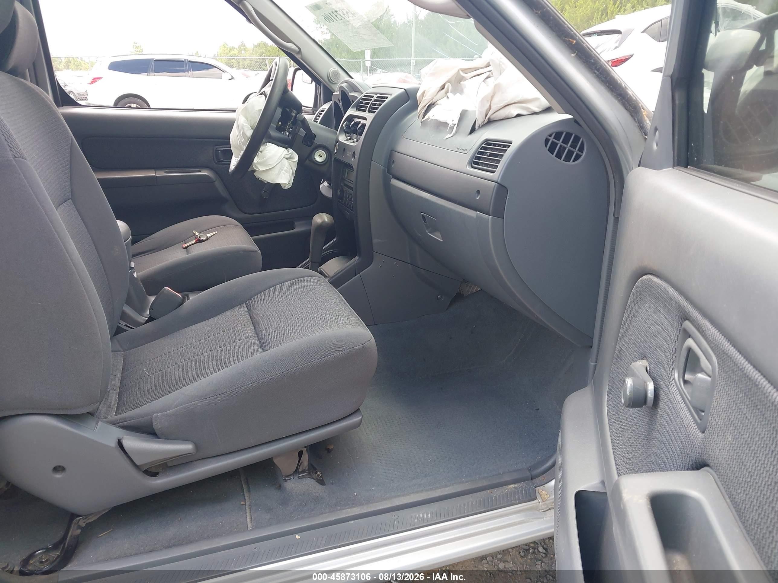 2003 Nissan Frontier Desert Runner Xe-v6 Silver vin: 1N6ED26T63C448198