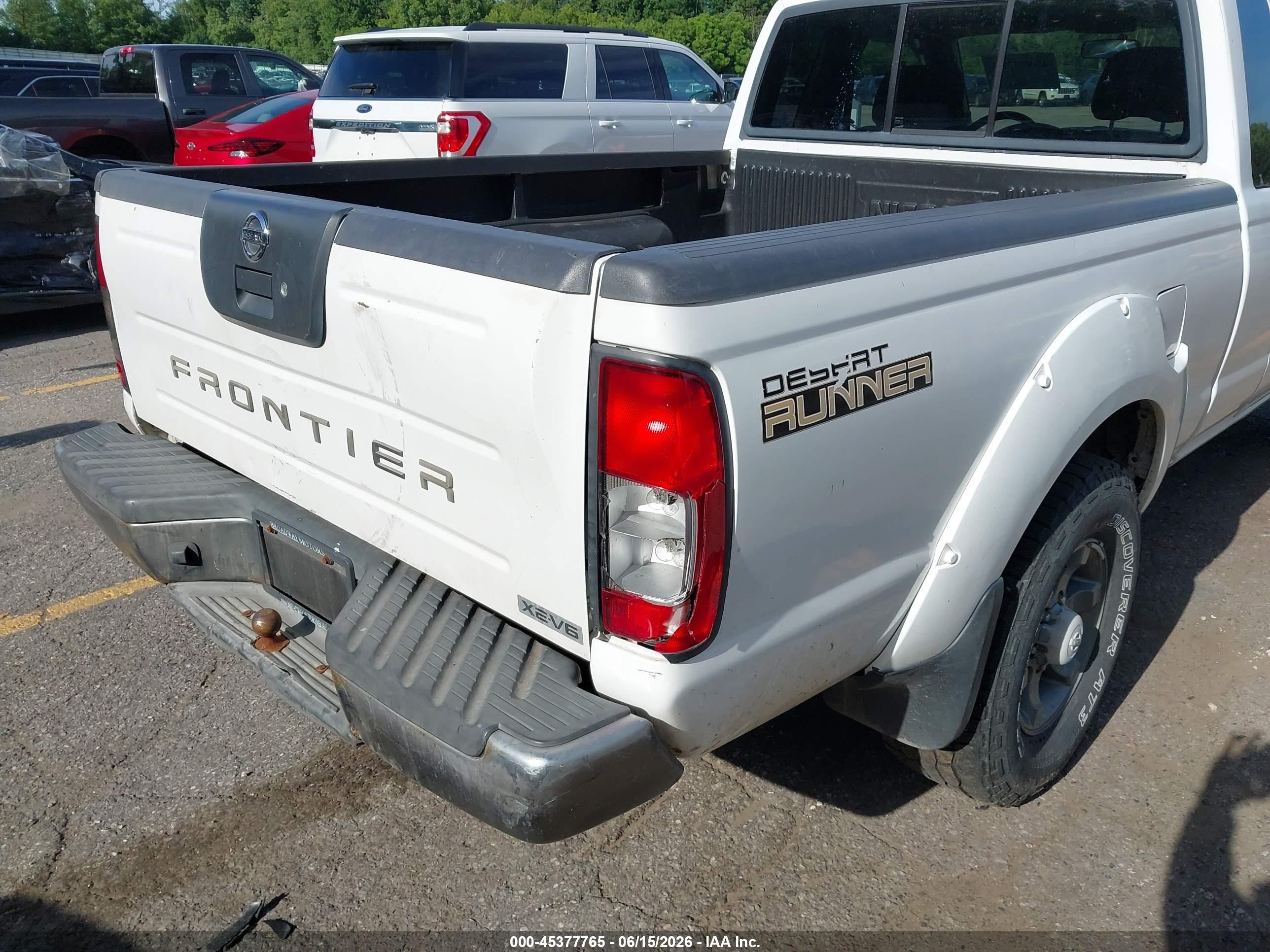 2004 Nissan Frontier Desert Runner Xe-v6 White vin: 1N6ED26T74C422307