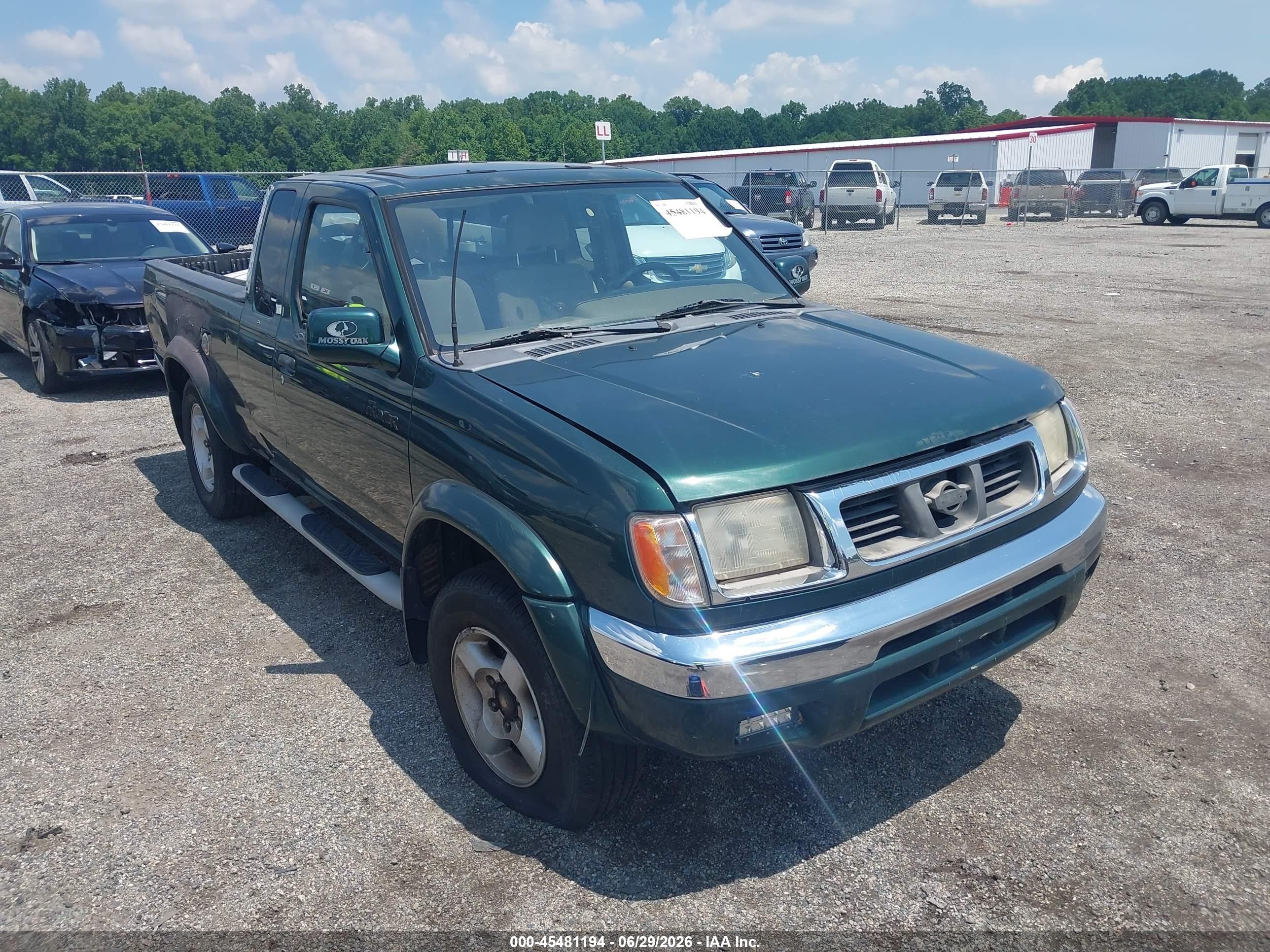 2000 Nissan Frontier 2wd Se/xe Зеленый vin: 1N6ED26T8YC326014