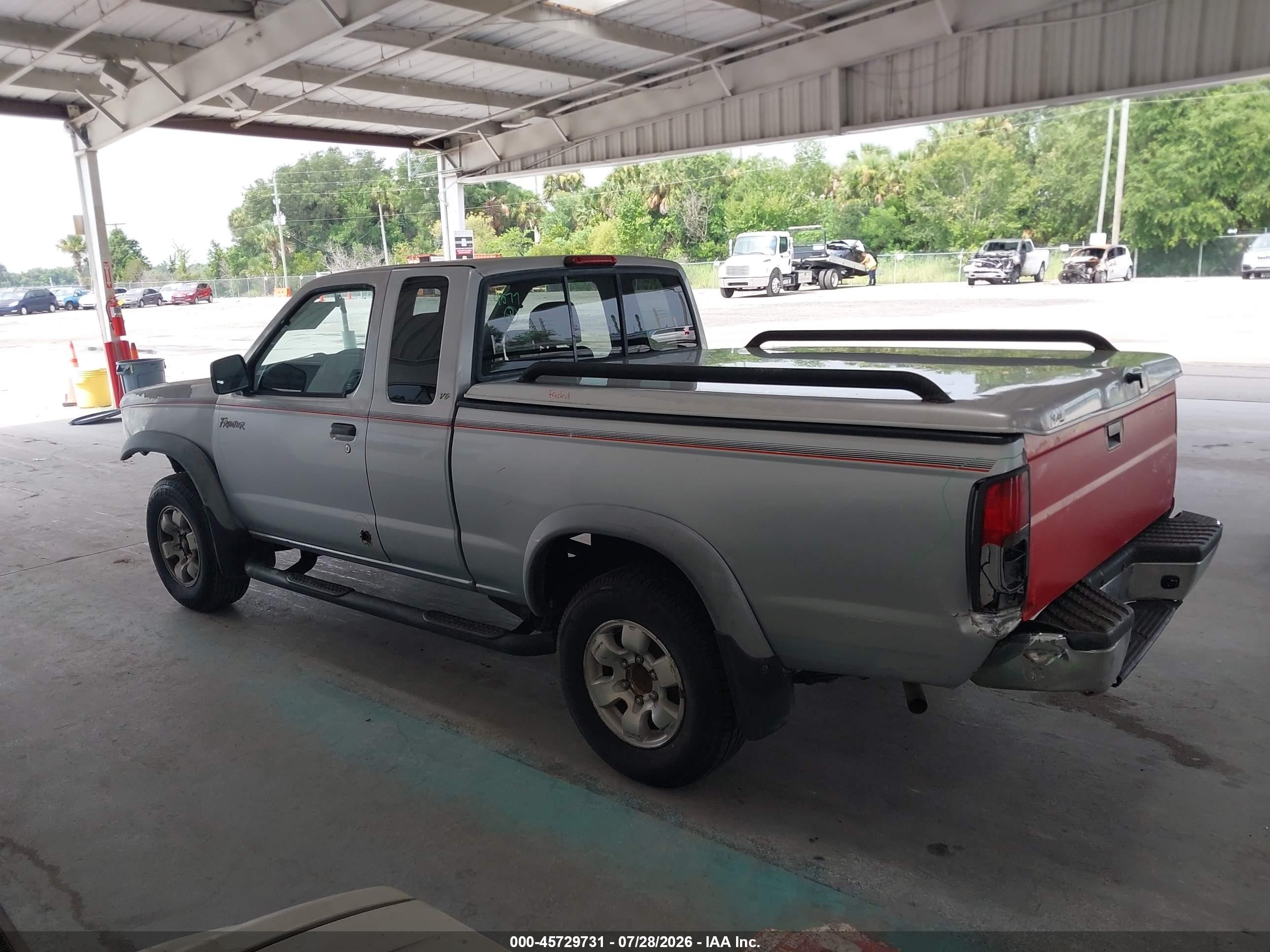 2000 Nissan Frontier Desert Runner Se-v6/desert Runner Xe-v6 Silver vin: 1N6ED26T8YC326305