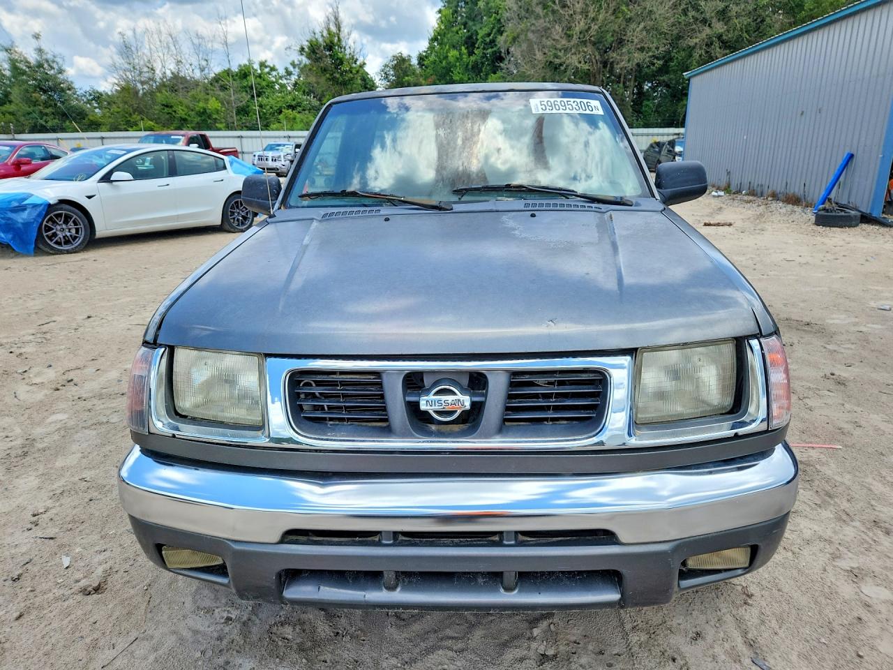 2000 Nissan Frontier Xe Desert Runner Gray vin: 1N6ED26T8YC329303