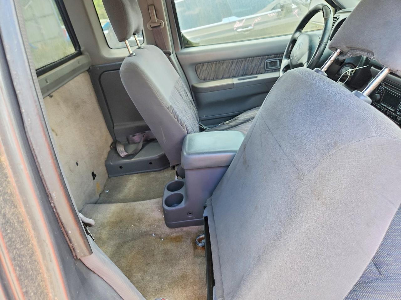 2000 Nissan Frontier Xe Desert Runner Gray vin: 1N6ED26T8YC329303