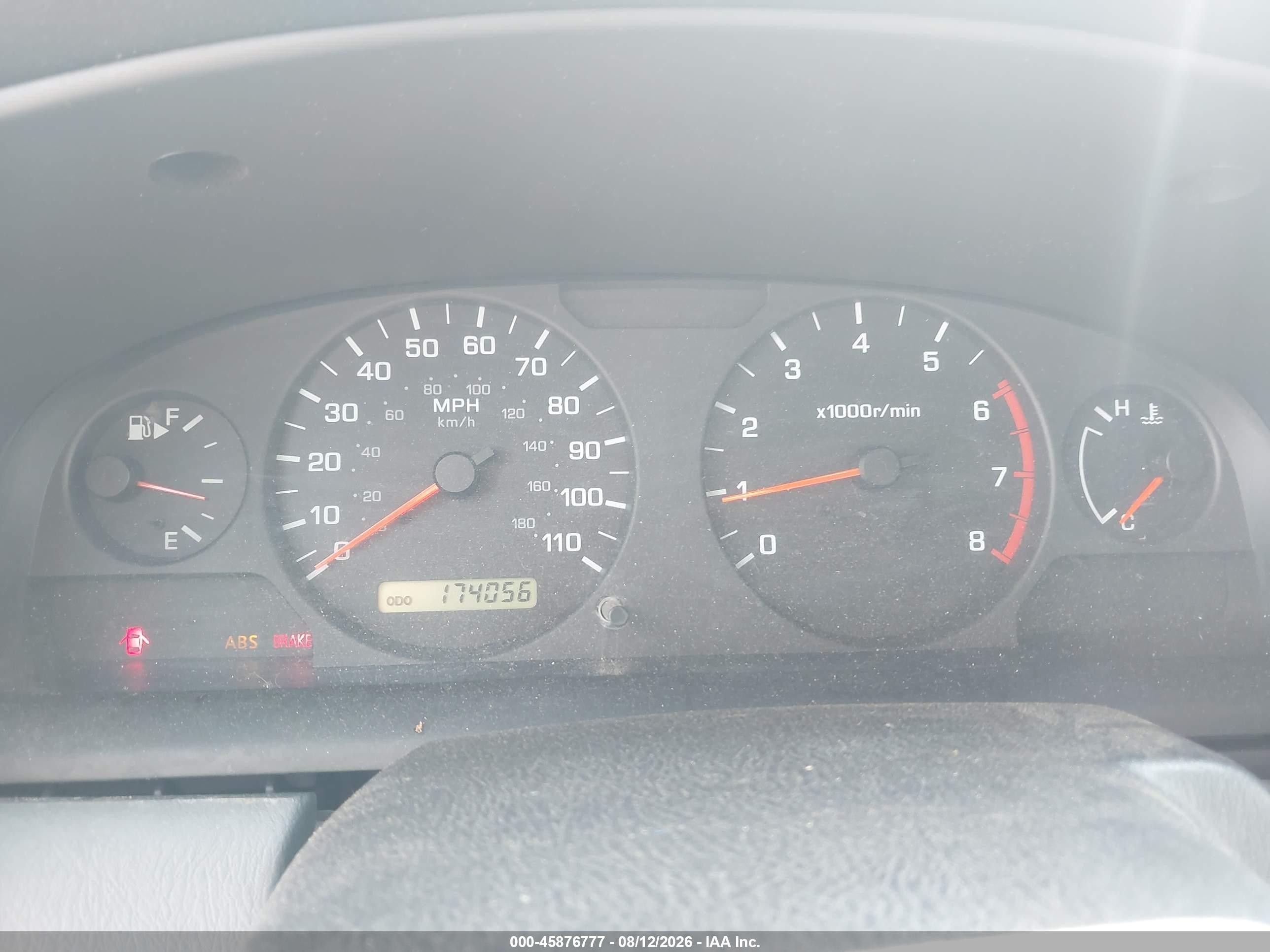 2001 Nissan Frontier Desert Runner Xe-v6 Burgundy vin: 1N6ED26T91C395185
