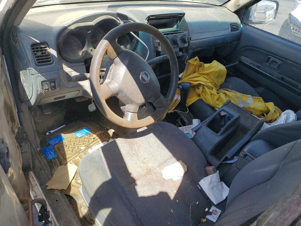 2002 Nissan Frontier Xe-v6 Desert Runner Белый vin: 1N6ED26T92C309696