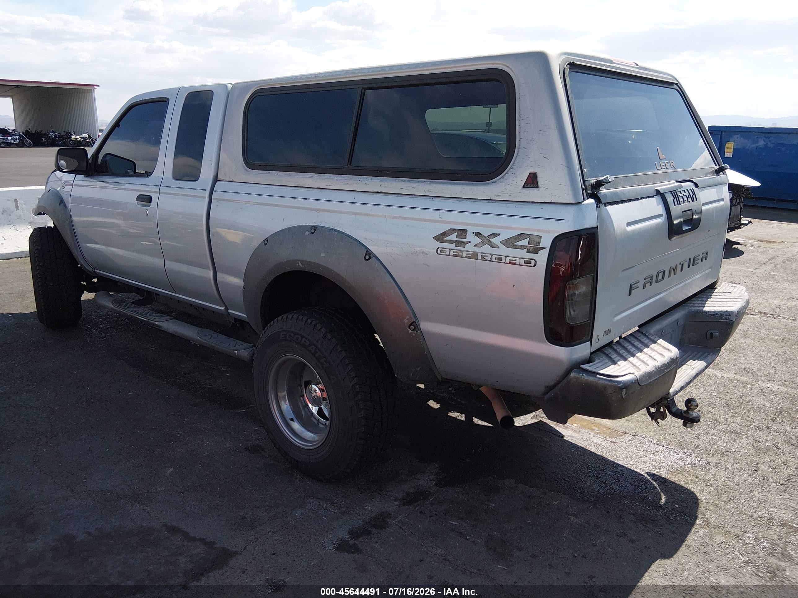 2001 Nissan Frontier Xe-v6 Silver vin: 1N6ED26Y01C387648