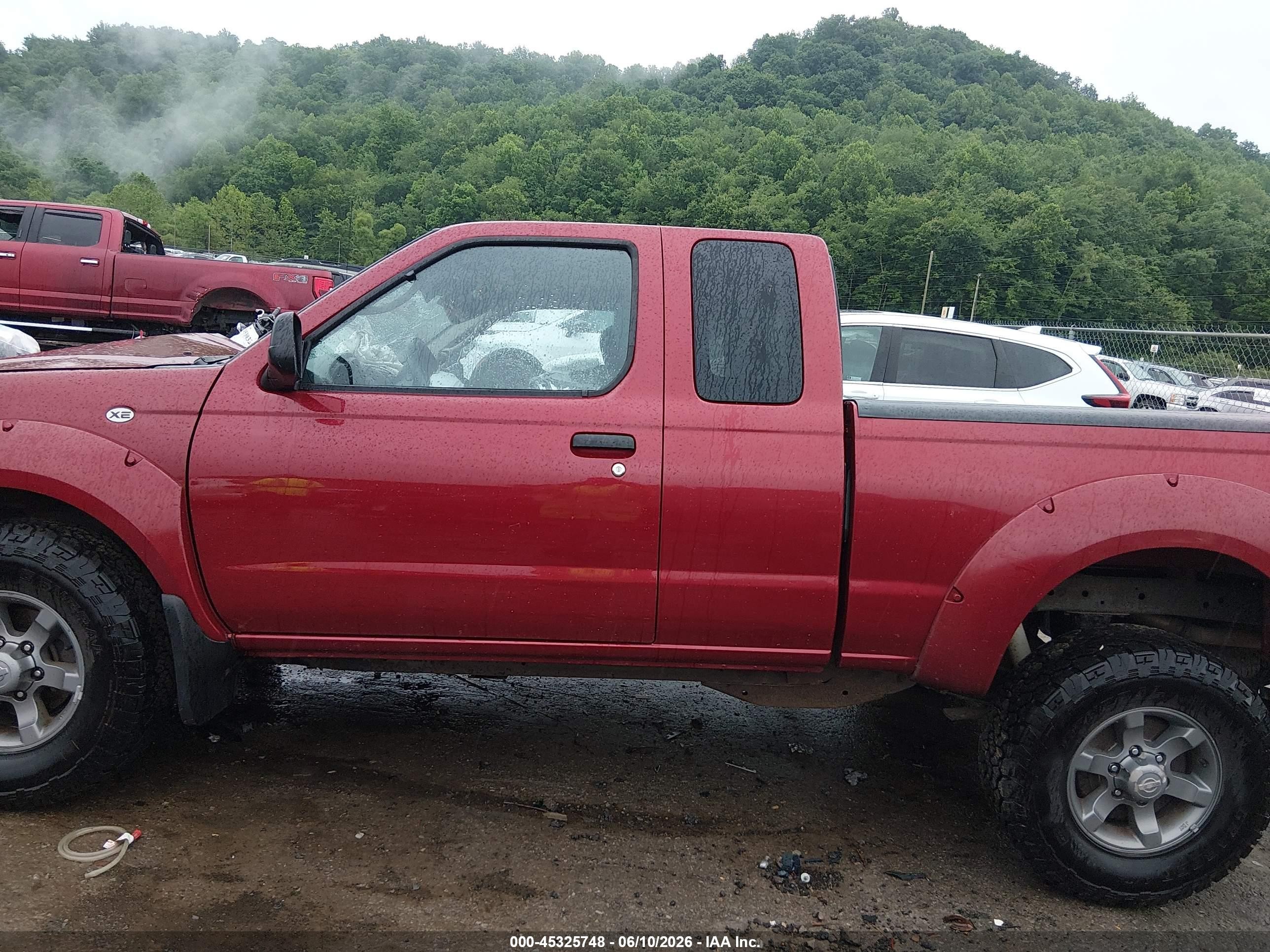 2004 Nissan Frontier Xe-v6 Red vin: 1N6ED26Y04C426131