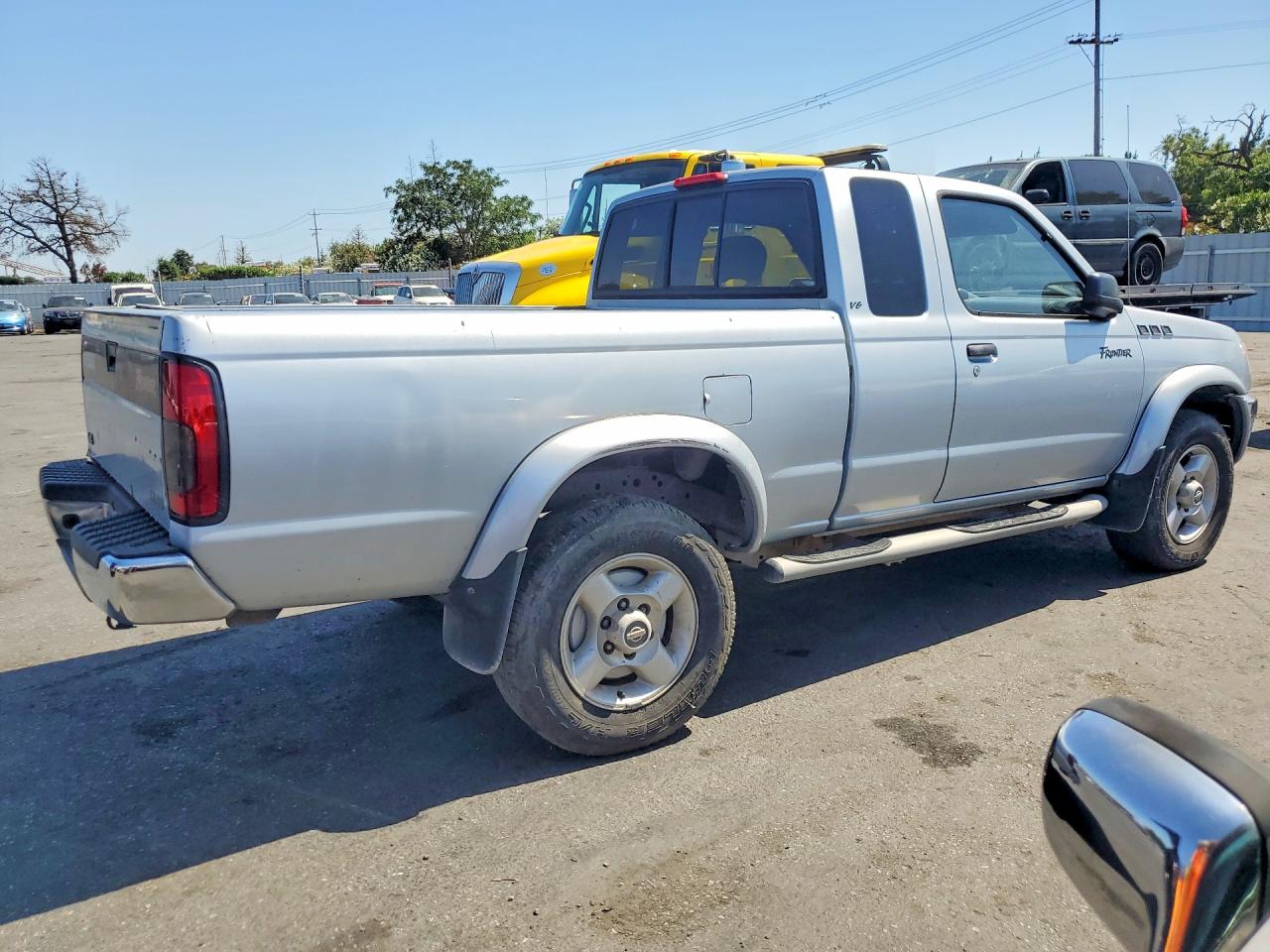 2000 Nissan Frontier Xe-v6 Gray vin: 1N6ED26Y3YC376590