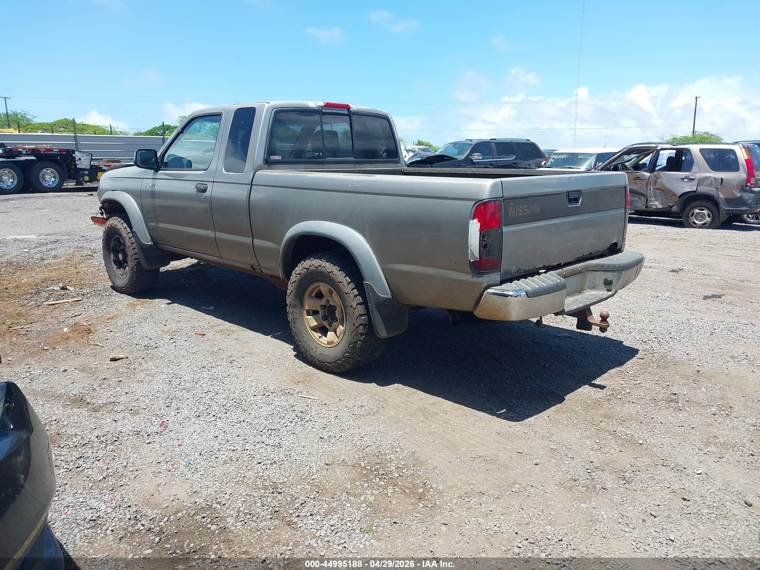 2000 Nissan Frontier Se-v6/xe-v6 Золотой vin: 1N6ED26Y4YC354419