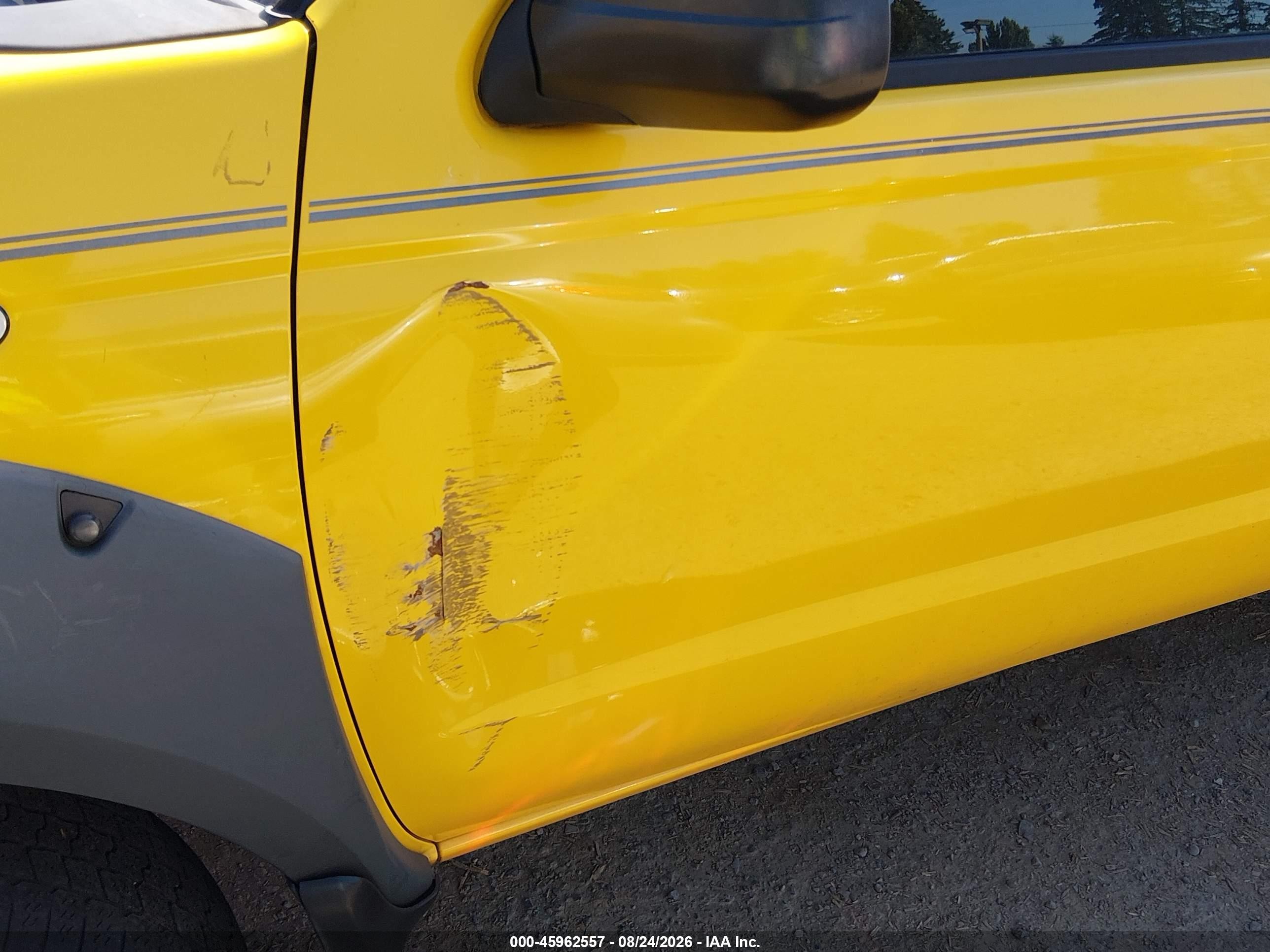 2001 Nissan Frontier Xe-v6 Yellow vin: 1N6ED26Y51C323573