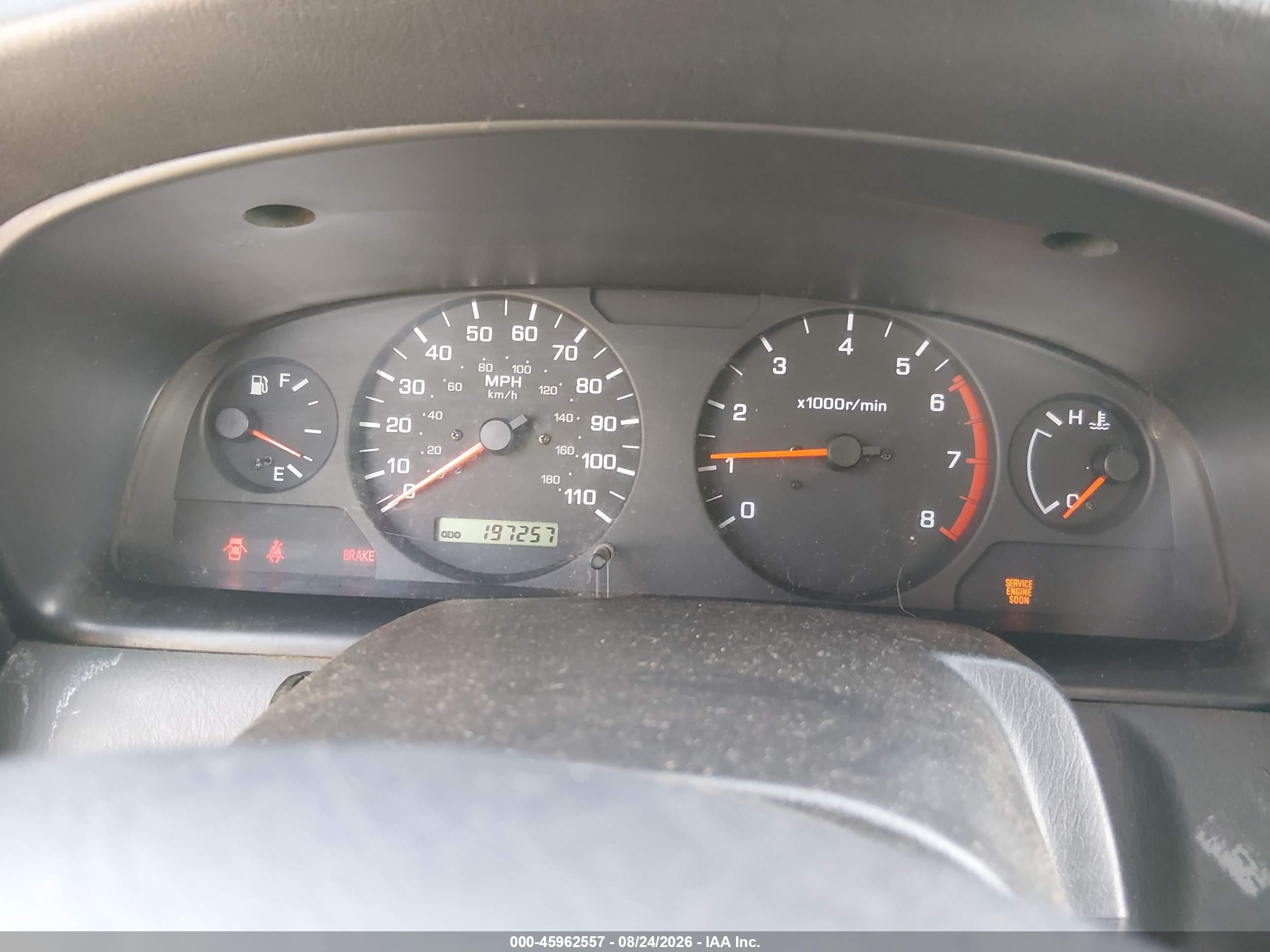 2001 Nissan Frontier Xe-v6 Yellow vin: 1N6ED26Y51C323573