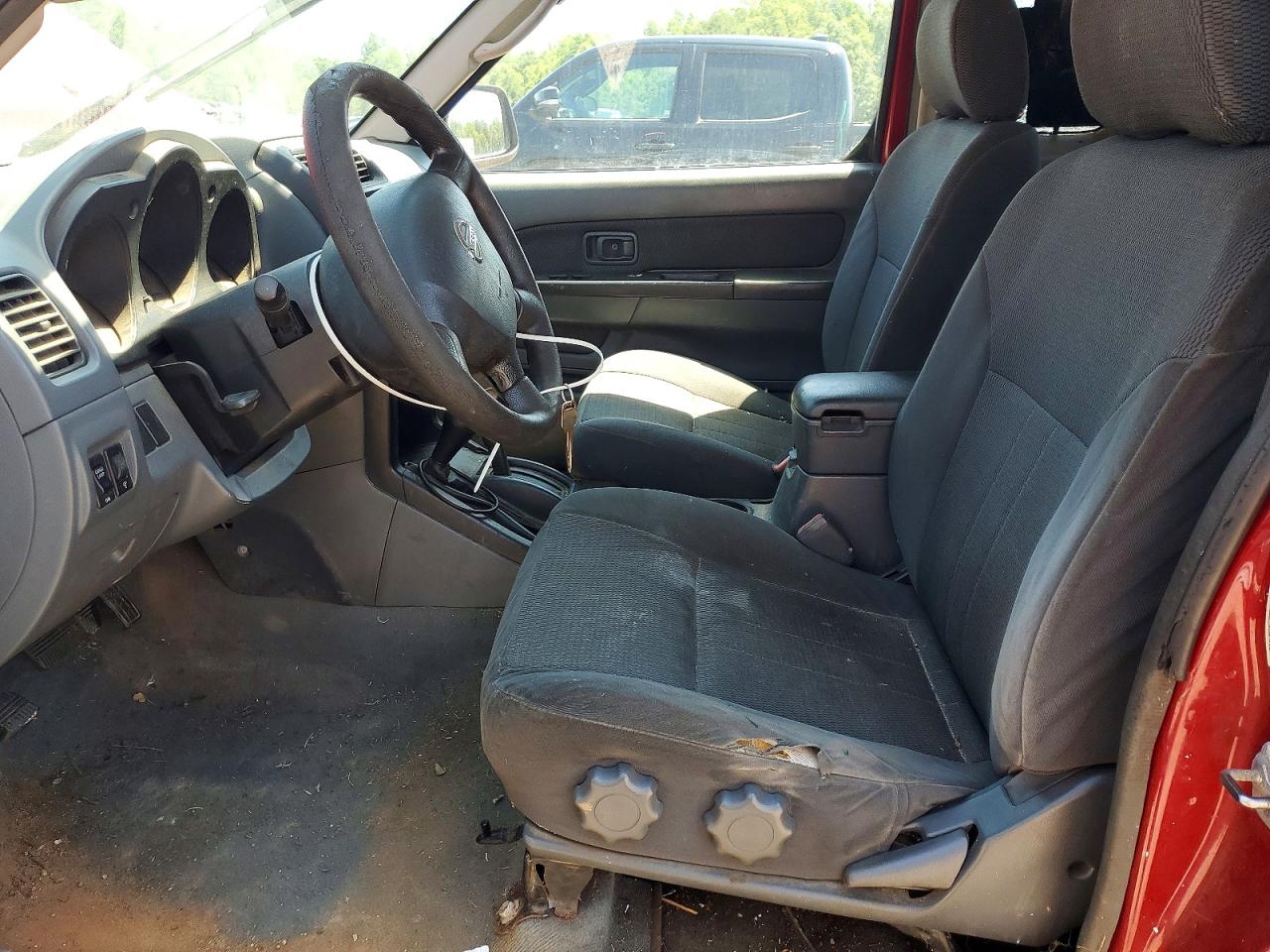 2003 Nissan Frontier Xe-v6 Burgundy vin: 1N6ED26Y63C455244