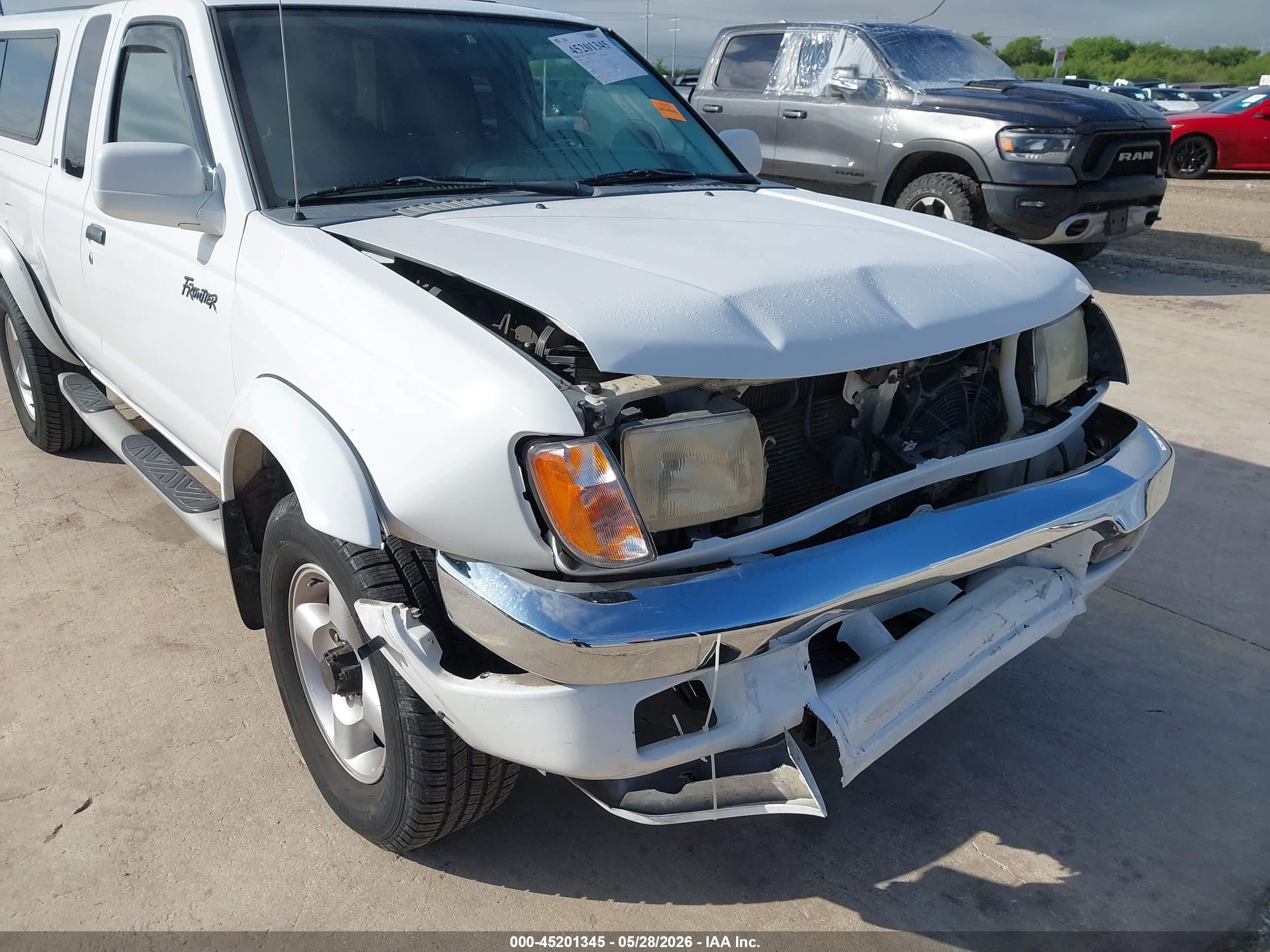 2000 Nissan Frontier Se-v6/xe-v6 White vin: 1N6ED26Y6YC369326