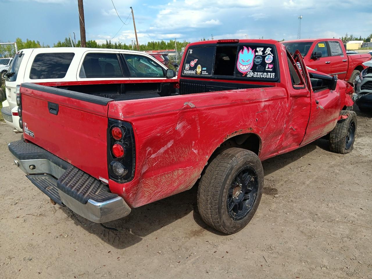 2000 Nissan Frontier Xe-v6 Red vin: 1N6ED26Y6YC429573