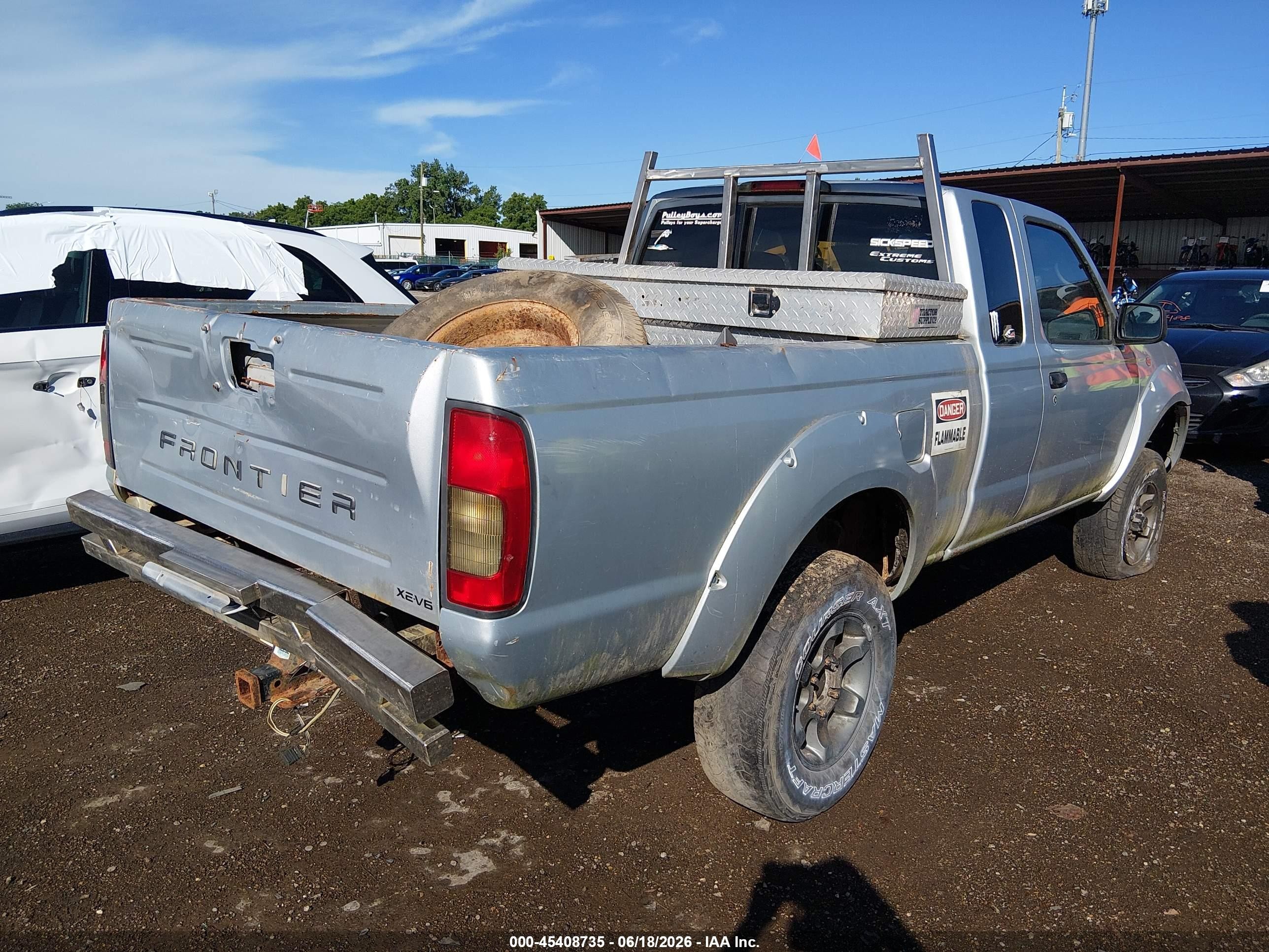 2002 Nissan Frontier Xe-v6 Silver vin: 1N6ED26Y72C375398