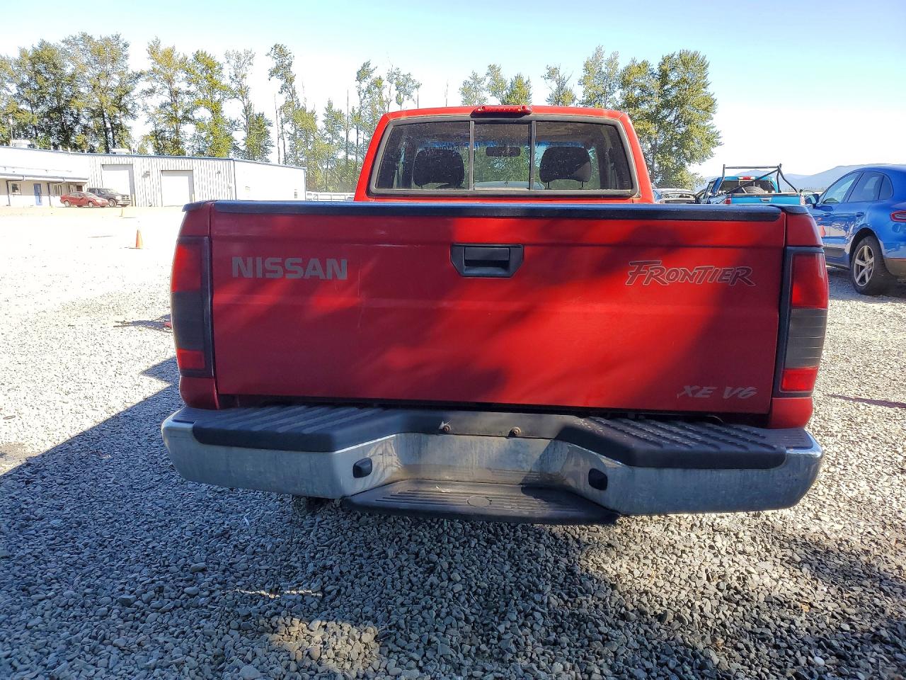 2000 Nissan Frontier Xe-v6 Red vin: 1N6ED26Y7YC331927