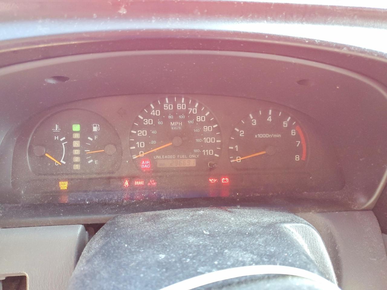 2000 Nissan Frontier Xe-v6 Red vin: 1N6ED26Y7YC331927