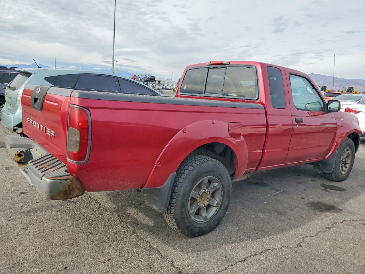 2002 Nissan Frontier Красный vin: 1N6ED26YX2C381258