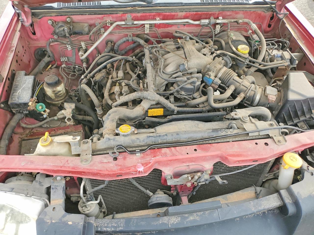 2002 Nissan Frontier Красный vin: 1N6ED26YX2C381258