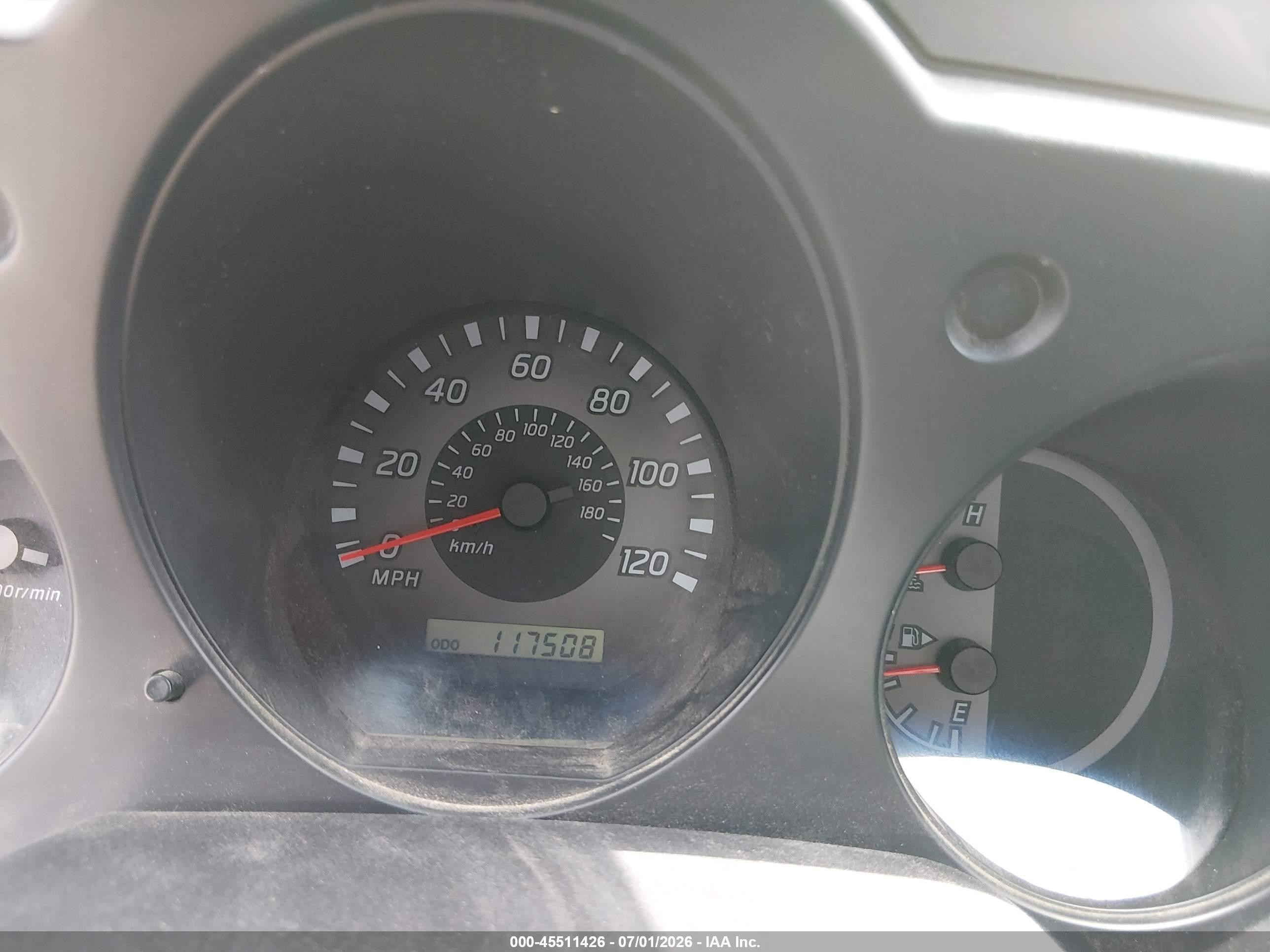 2003 Nissan Frontier Xe-v6 Burgundy vin: 1N6ED26YX3C424756