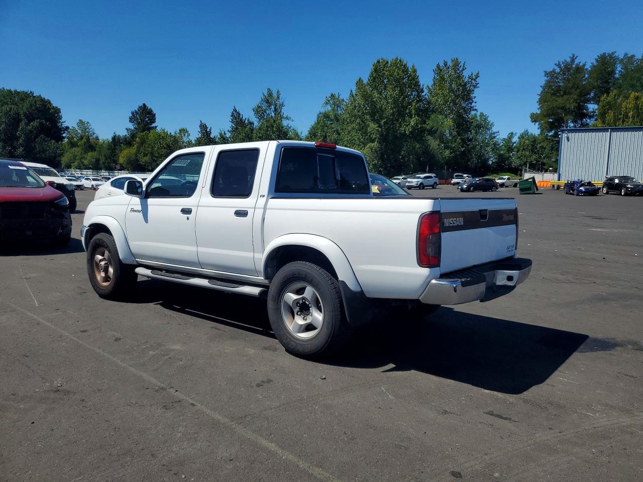 2000 Nissan Frontier Crew Cab Xe/crew Cab Se White vin: 1N6ED27T0YC316320