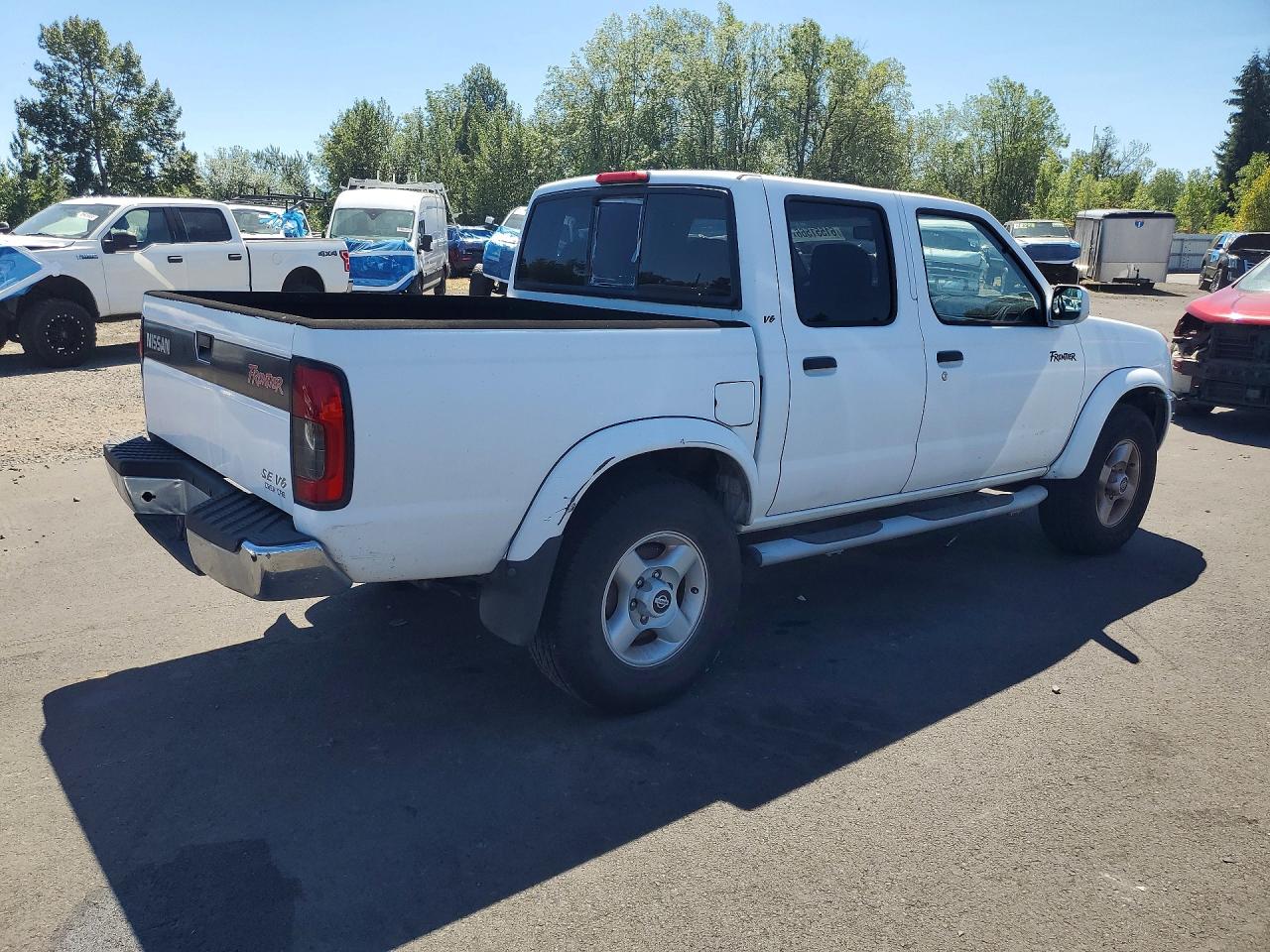 2000 Nissan Frontier Crew Cab Xe/crew Cab Se White vin: 1N6ED27T0YC316320