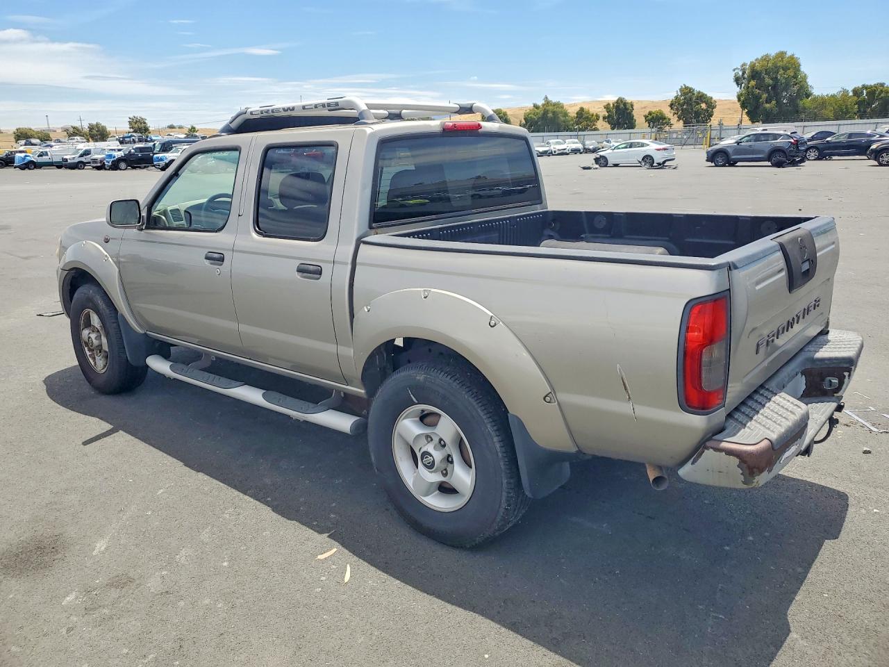 2001 Nissan Frontier Xe Бежевый vin: 1N6ED27T11C322004