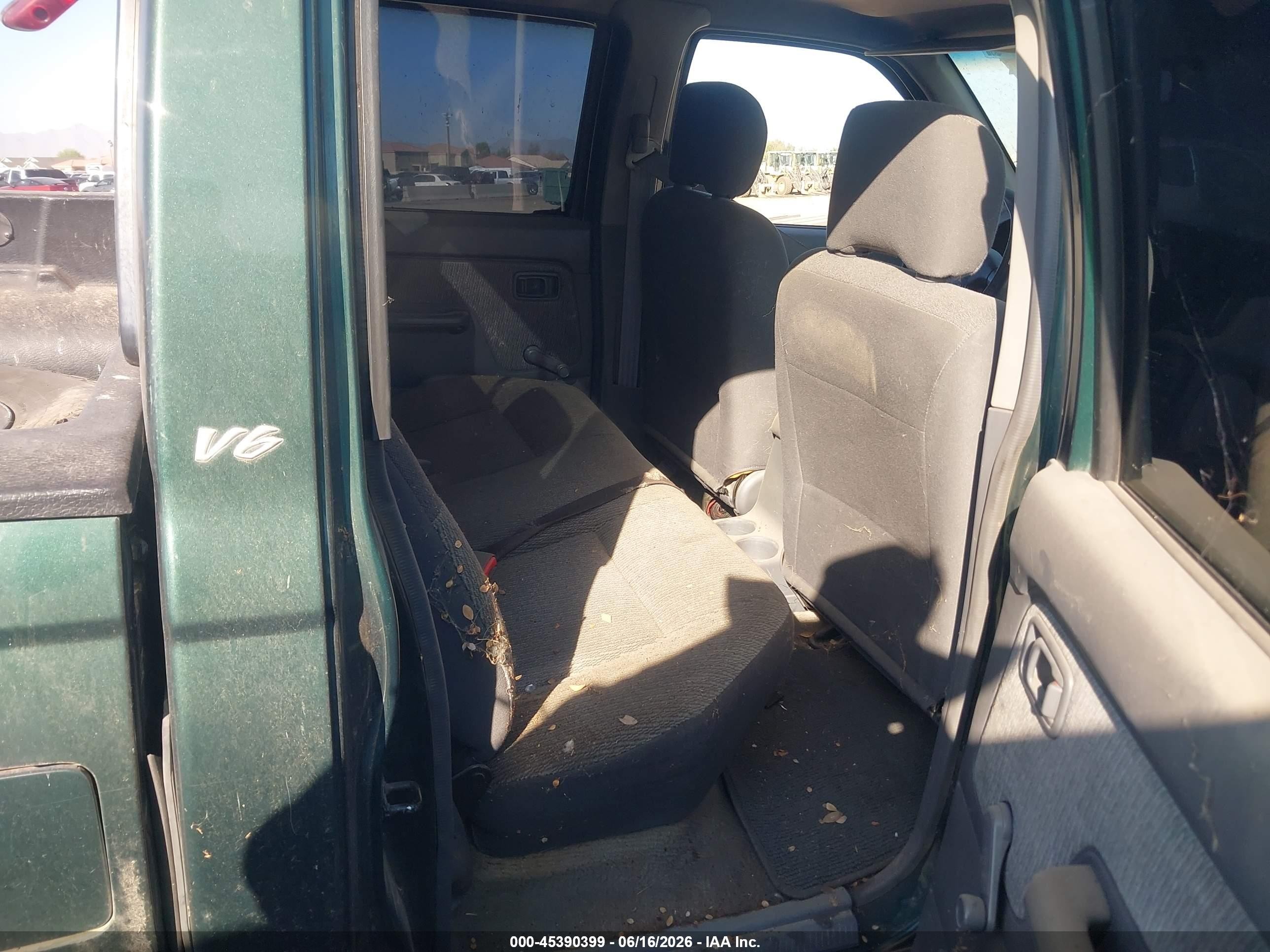 2000 Nissan Frontier 2wd Se/xe/xe-v6 Green vin: 1N6ED27T1YC385873