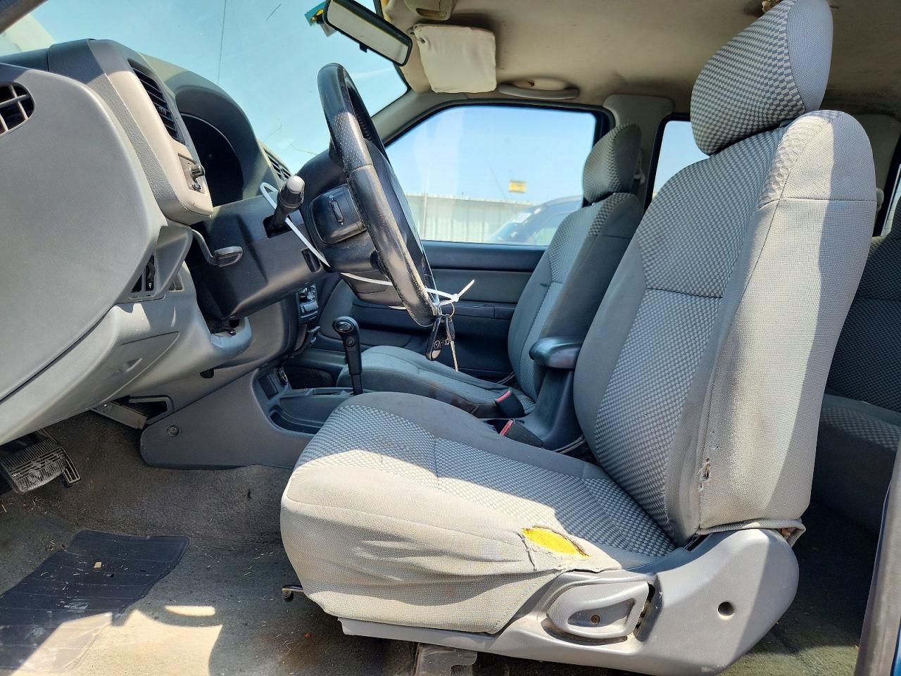 2001 Nissan Frontier Xe Blue vin: 1N6ED27T21C312677