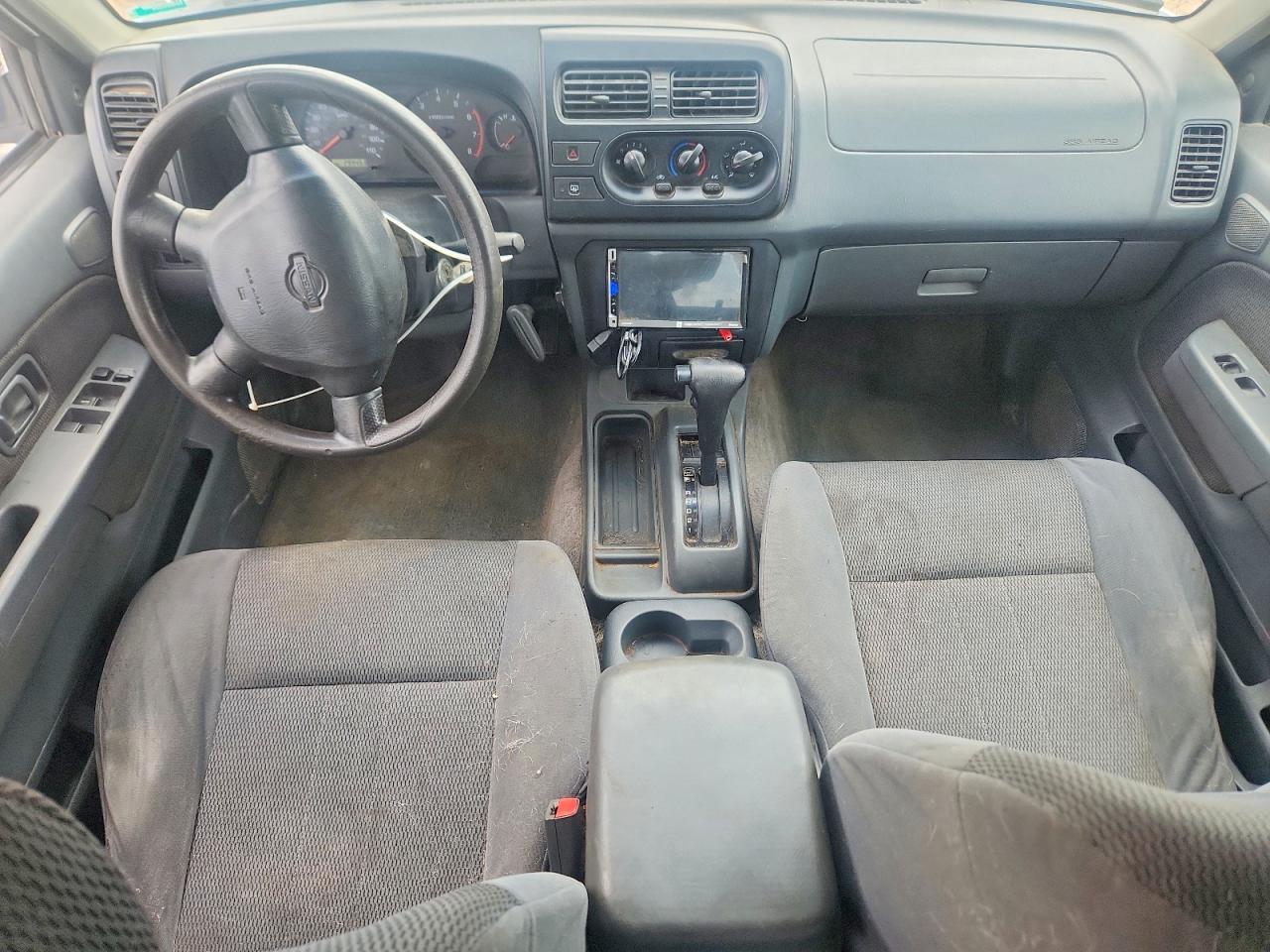 2001 Nissan Frontier Xe White vin: 1N6ED27T21C361166