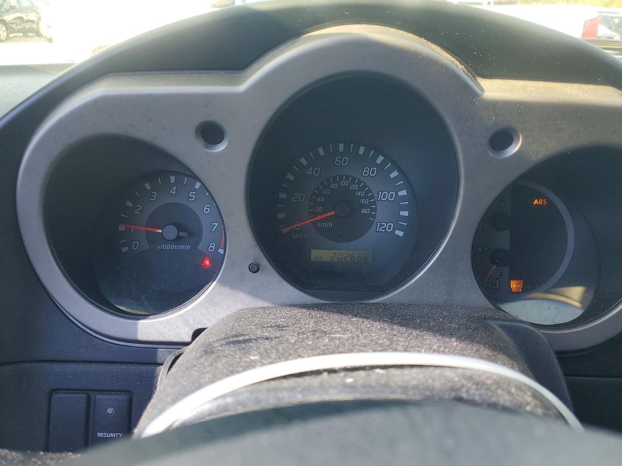 2003 Nissan Frontier Xe-v6 Серебряный vin: 1N6ED27T23C421014