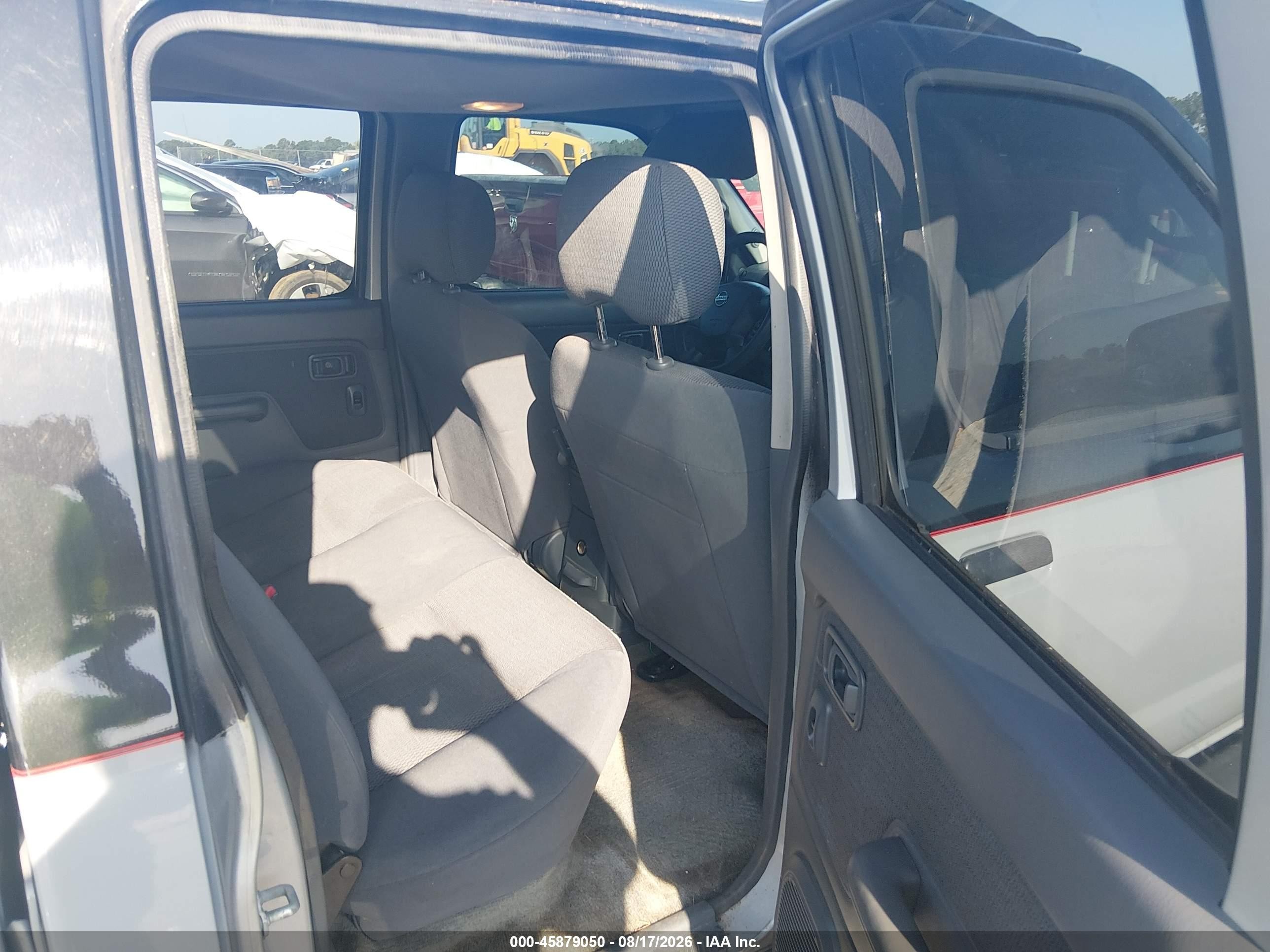 2003 Nissan Frontier Xe-v6 Gray vin: 1N6ED27T23C464641