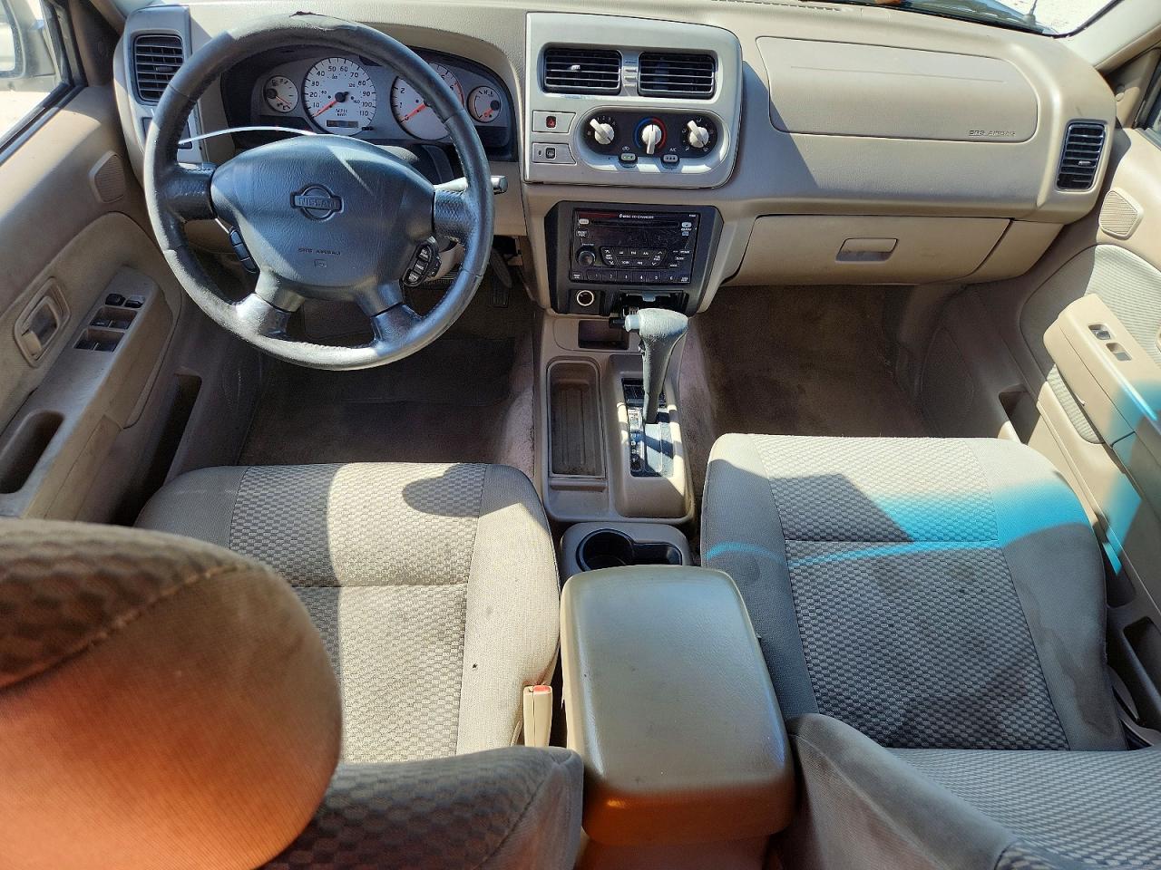 2001 Nissan Frontier Xe Серый vin: 1N6ED27T31C318844
