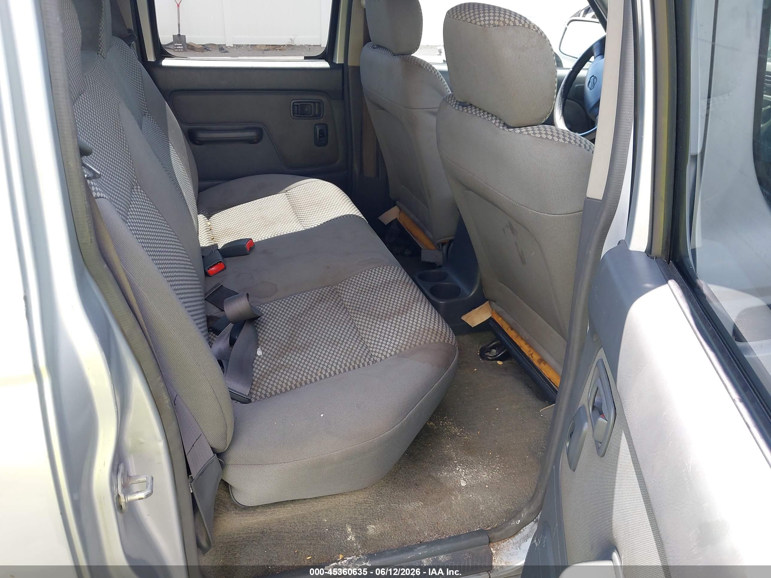 2001 Nissan Frontier Se-v6 Silver vin: 1N6ED27T31C334087