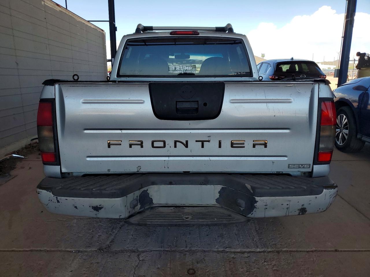 2001 Nissan Frontier Xe Silver vin: 1N6ED27T31C356123