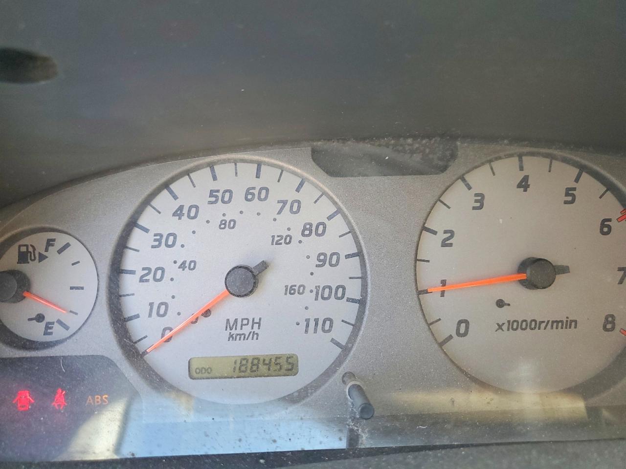2001 Nissan Frontier Xe Gold vin: 1N6ED27T31C377537