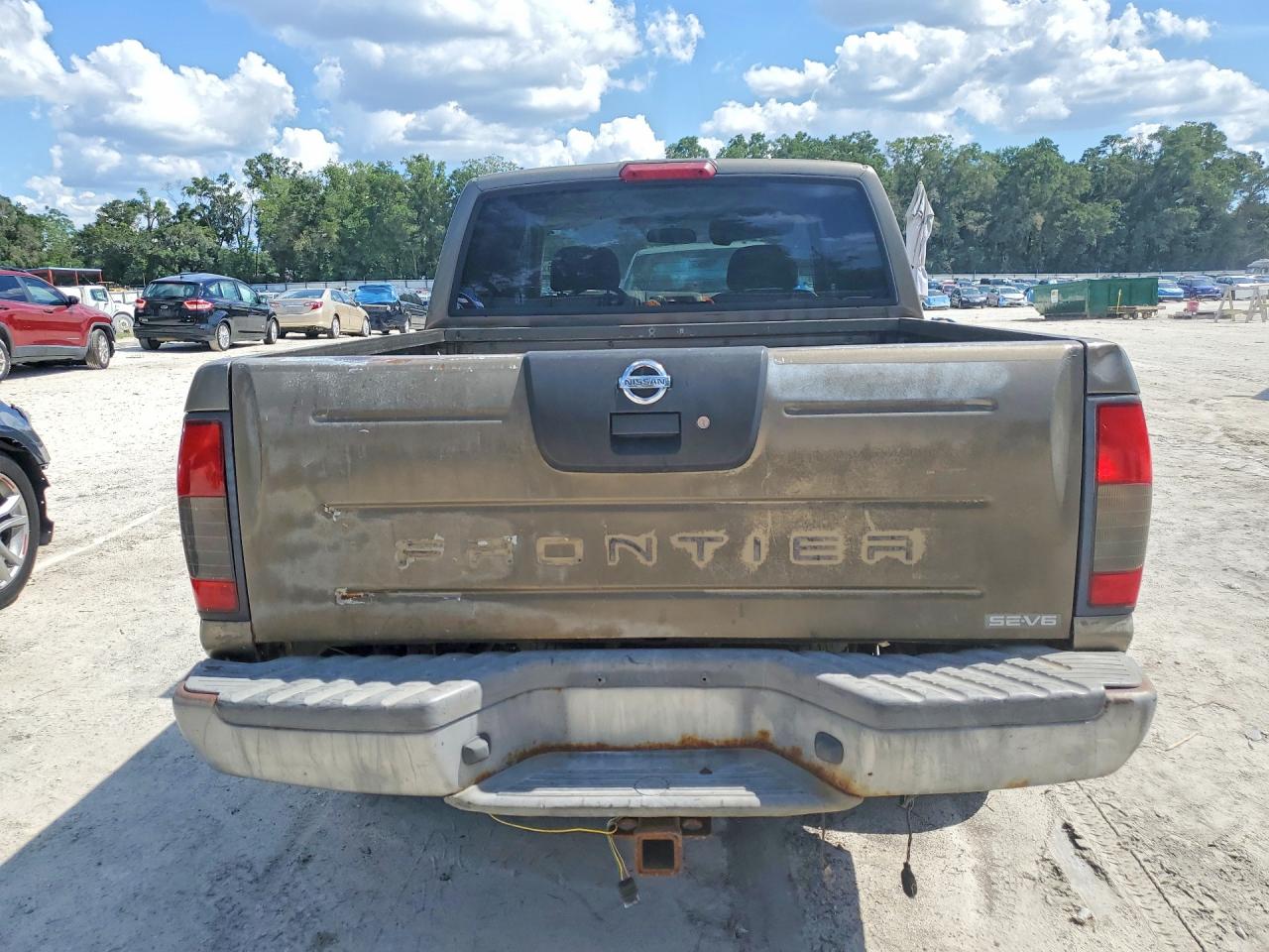 2001 Nissan Frontier Xe Gold vin: 1N6ED27T31C377537