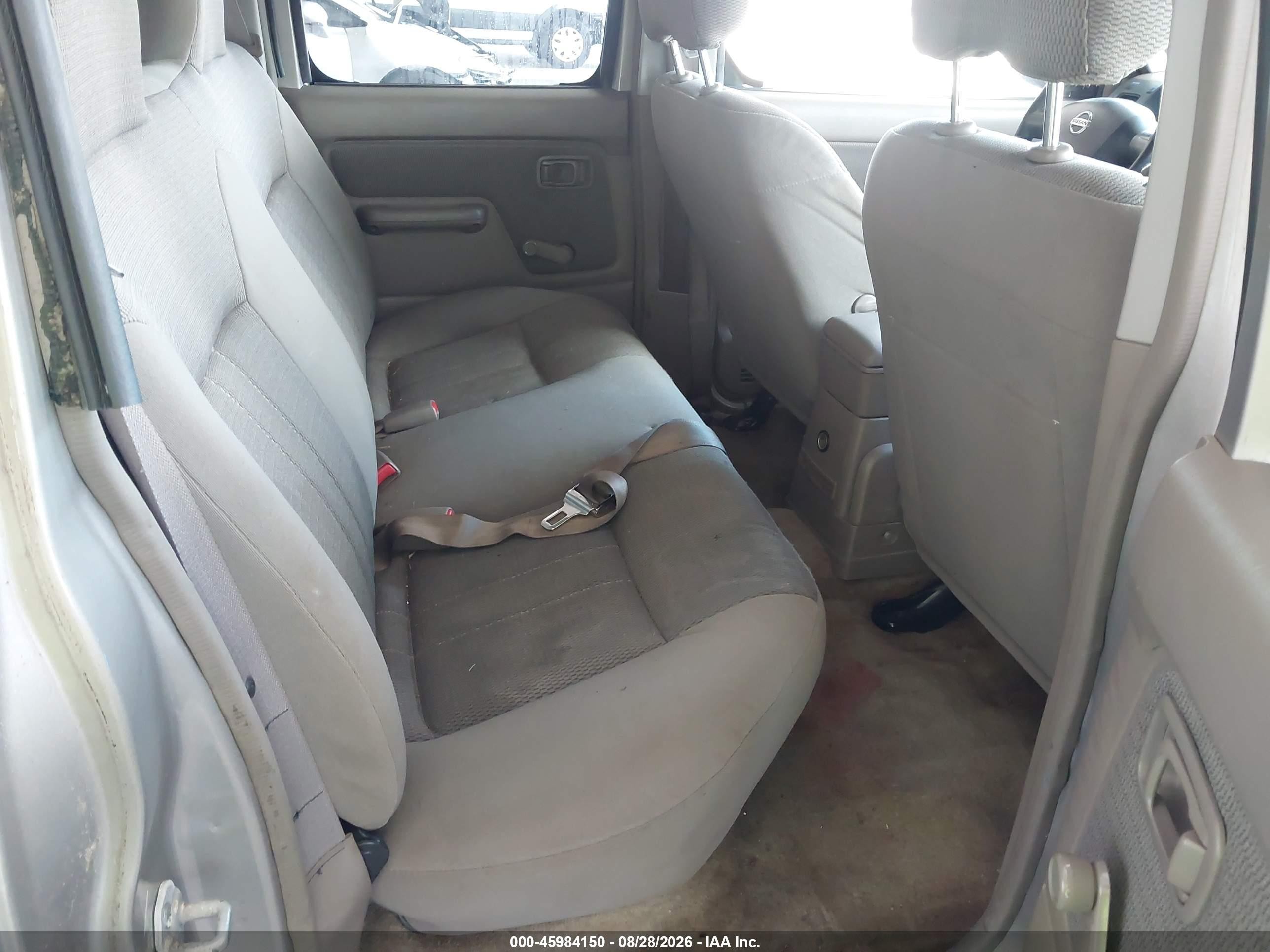 2004 Nissan Frontier Xe-v6 Beige vin: 1N6ED27T34C463225