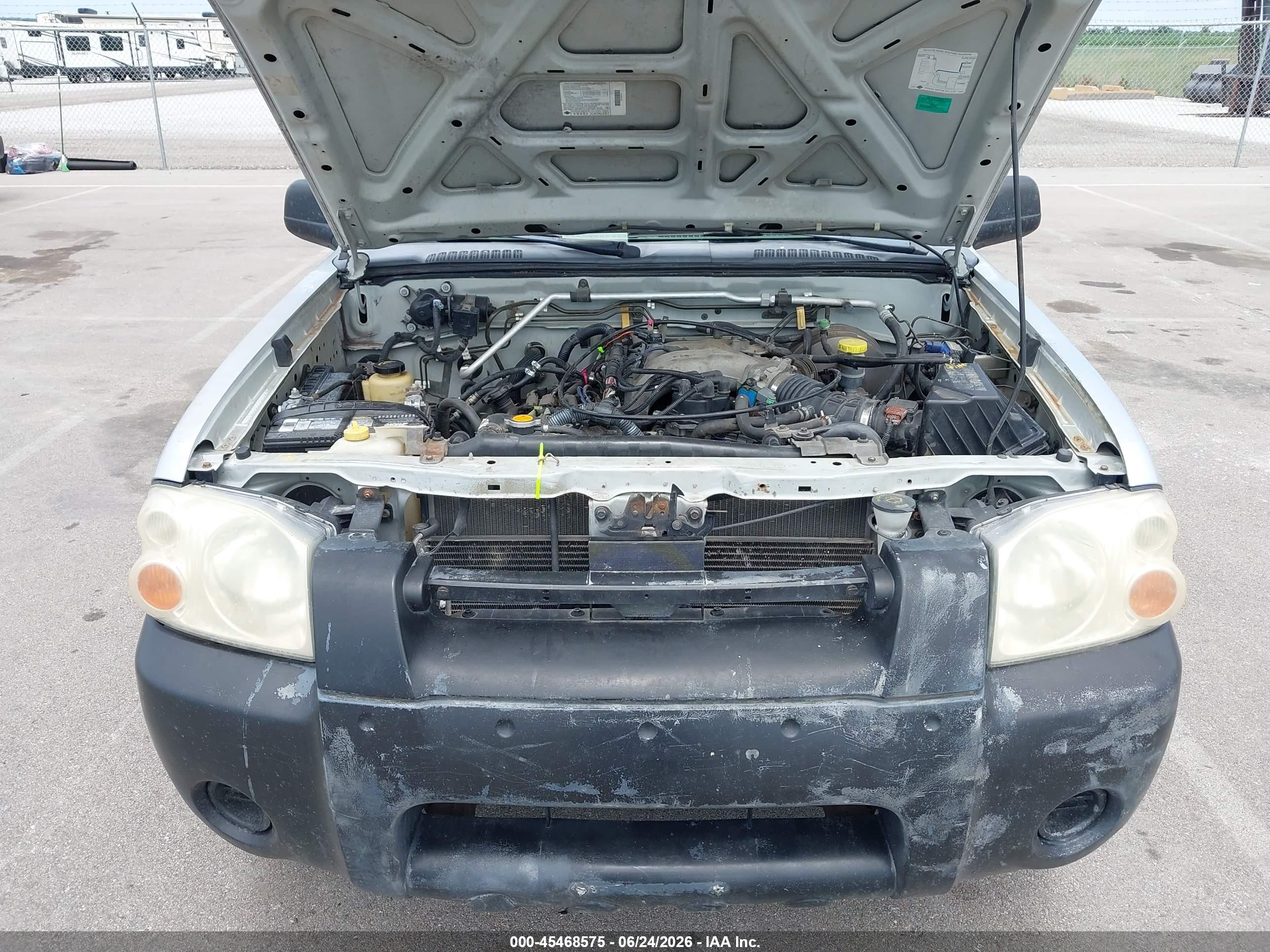 2001 Nissan Frontier Xe-v6 Silver vin: 1N6ED27T41C316715