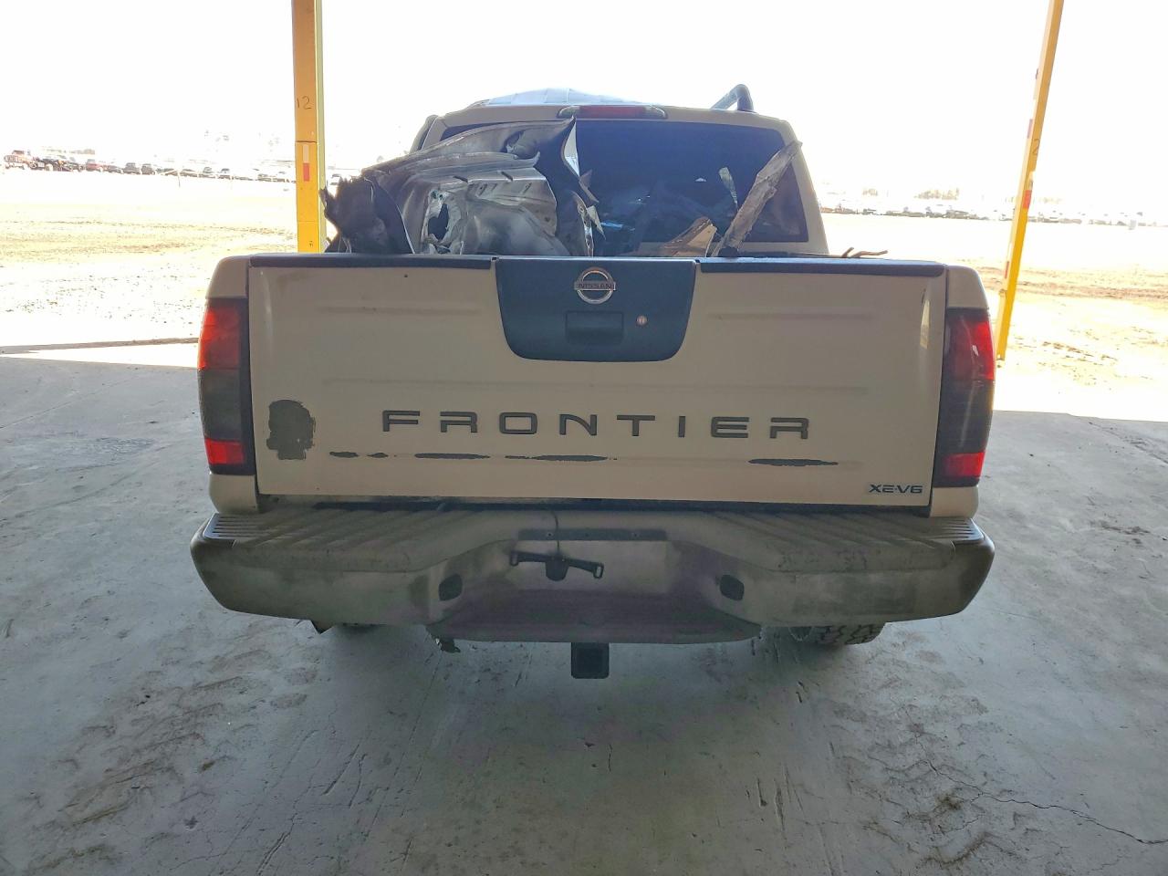 2002 Nissan Frontier Xe-v6 White vin: 1N6ED27T42C335282
