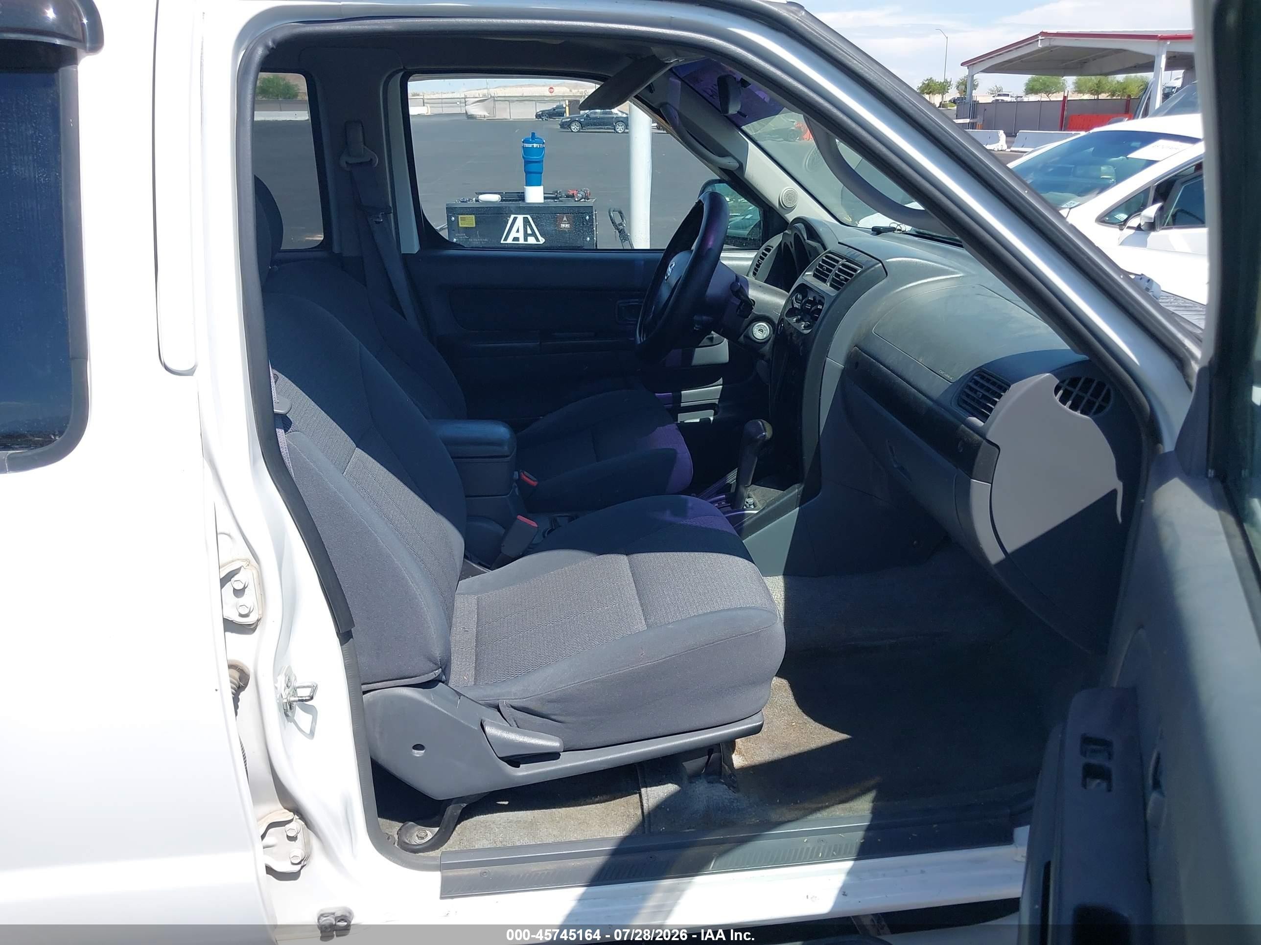 2004 Nissan Frontier Xe-v6 White vin: 1N6ED27T44C448488